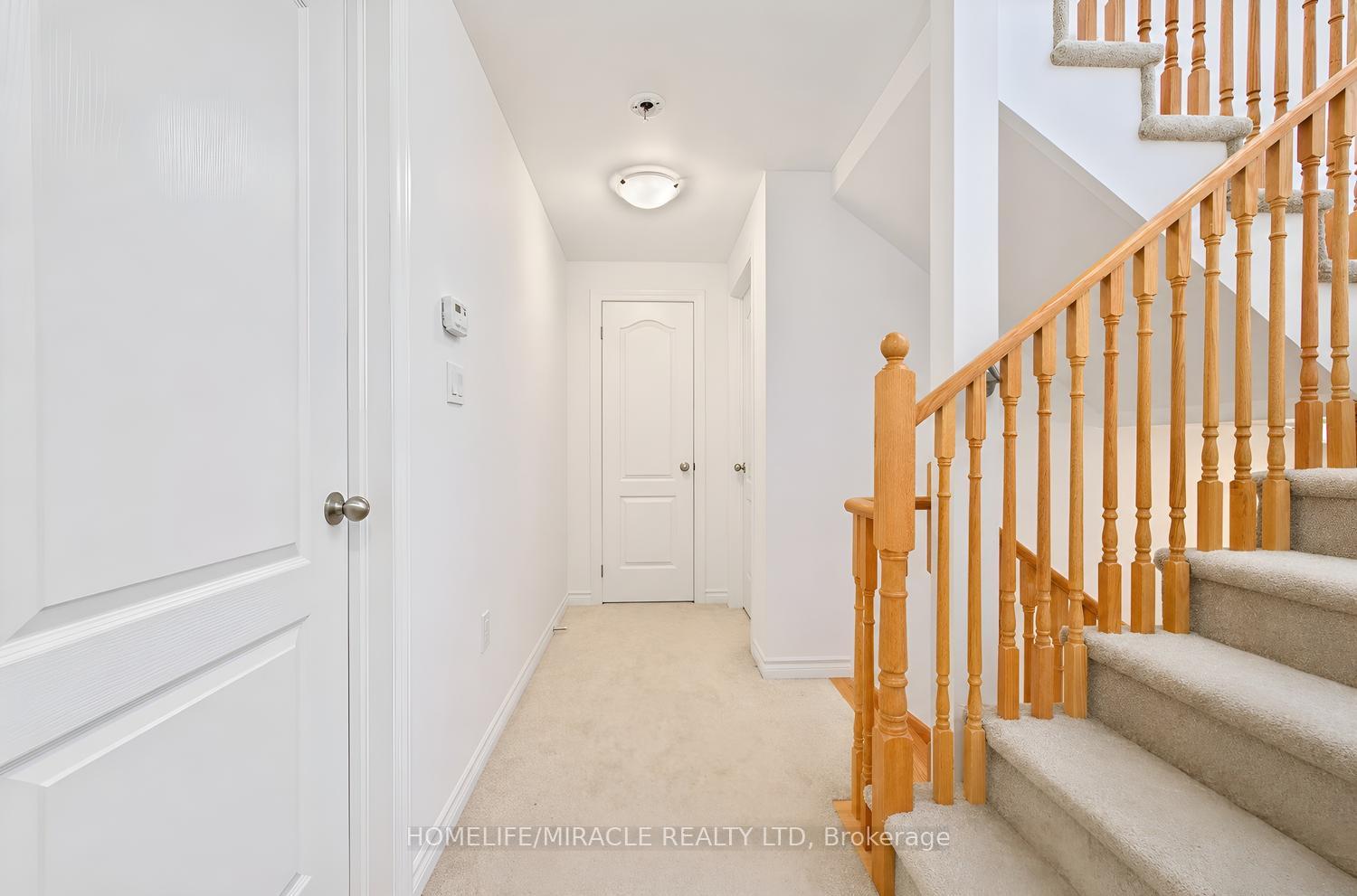 Photo 12 of 415 Dougall Avenue, Caledon, Rural Caledon — HOMEH