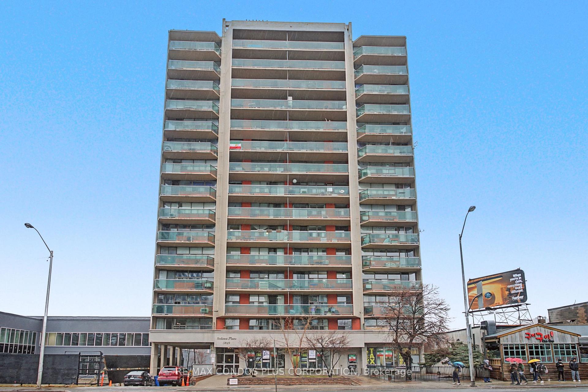 Front of Unit 208, 5949 Yonge Street