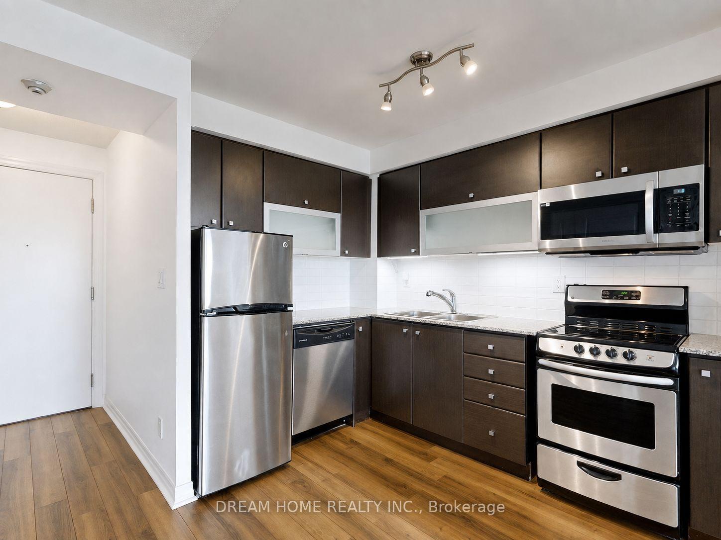 Photo 10 of Unit 507, 2015 Sheppard Avenue E, North York, Henry Farm — HOMEH
