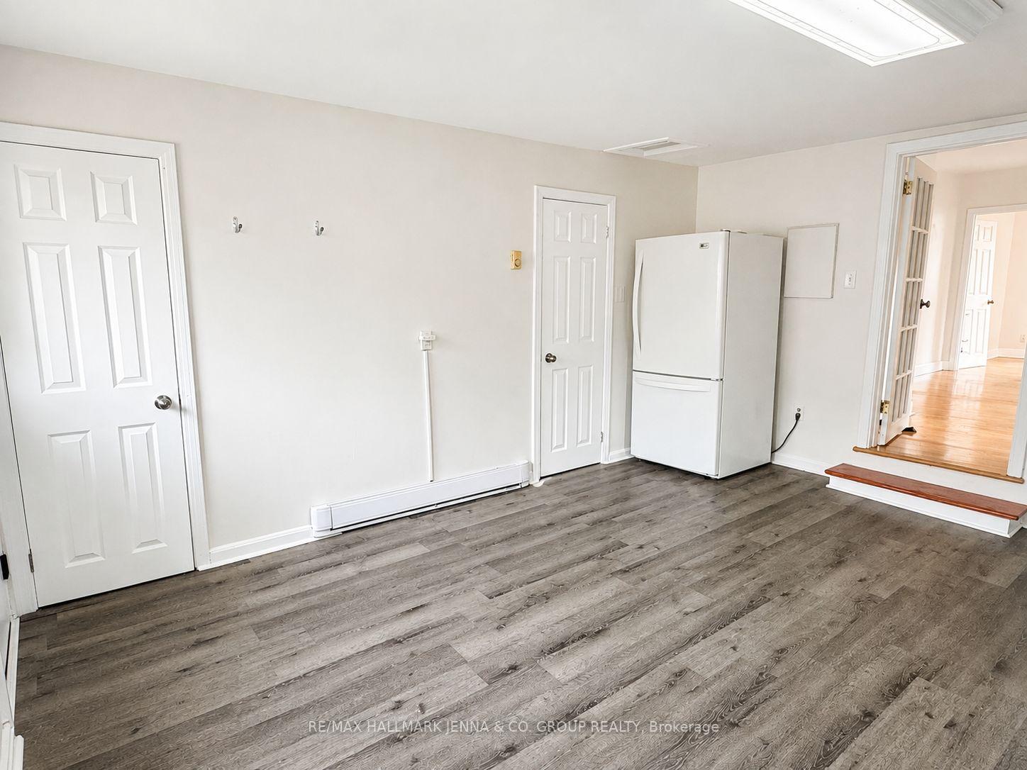 Photo 9 of 211 Hannah Street, Ottawa, Vanier — HOMEH