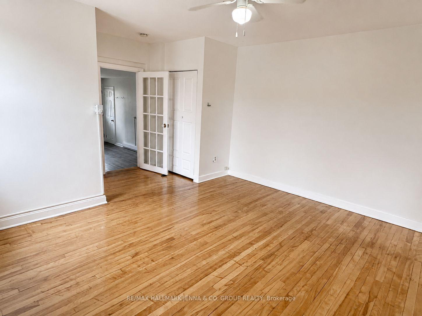 Photo 12 of 211 Hannah Street, Ottawa, Vanier — HOMEH