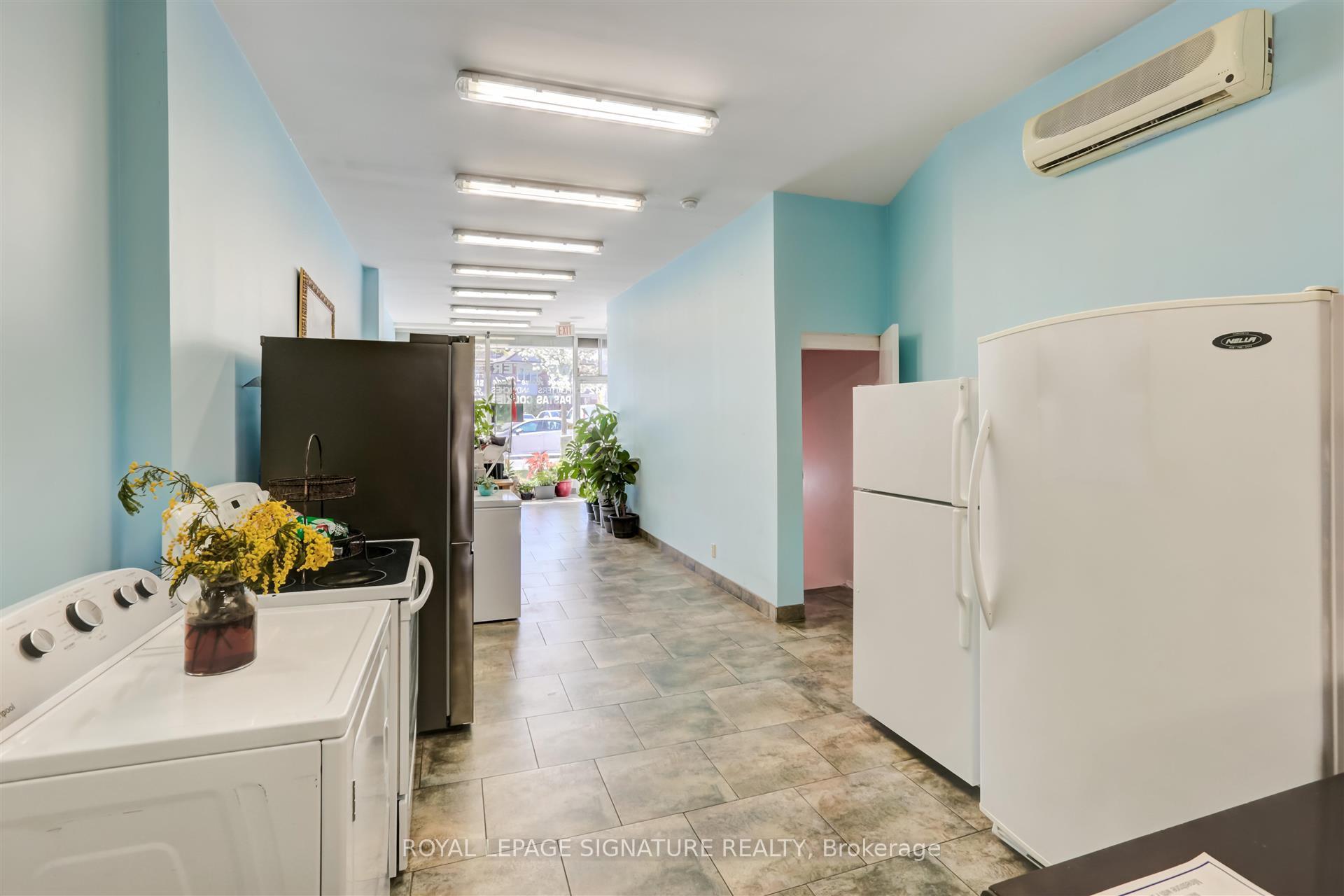 Photo 14 of 3142 Dundas Street W, Toronto, Junction Area — HOMEH