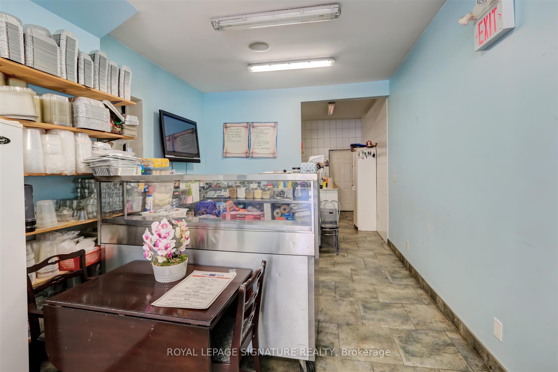 Photo 17 of 3142 Dundas Street W, Toronto, Junction Area — HOMEH