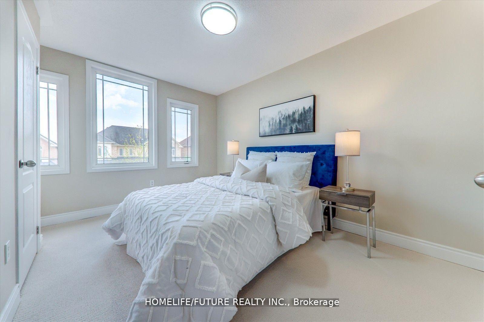 Photo 9 of 16 Barden Crescent, Ajax, Northeast Ajax — HOMEH