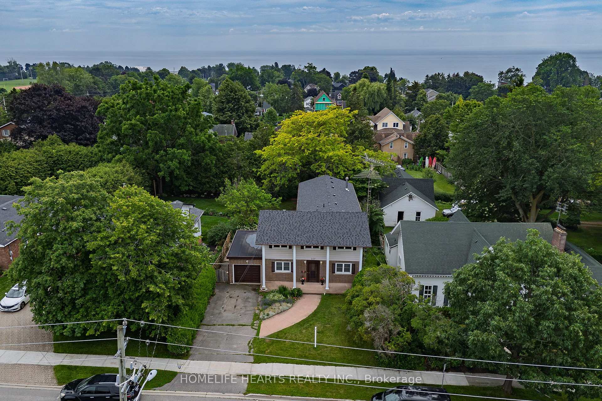 Photo 2 of 227 Queen Street, Cobourg — HOMEH