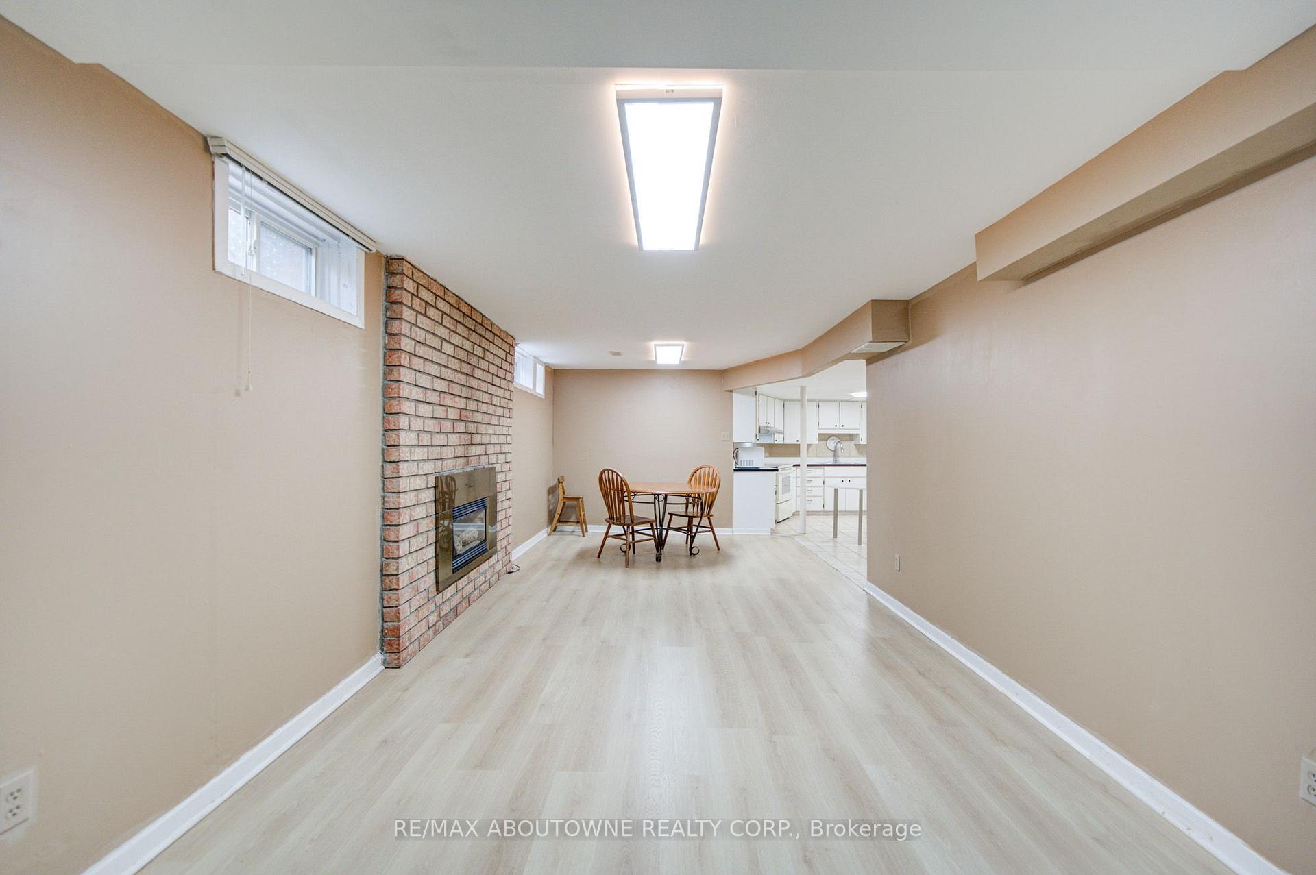 Photo 6 of Unit Lower, 1156 Old Colony Road, Oakville, Glen Abbey — HOMEH
