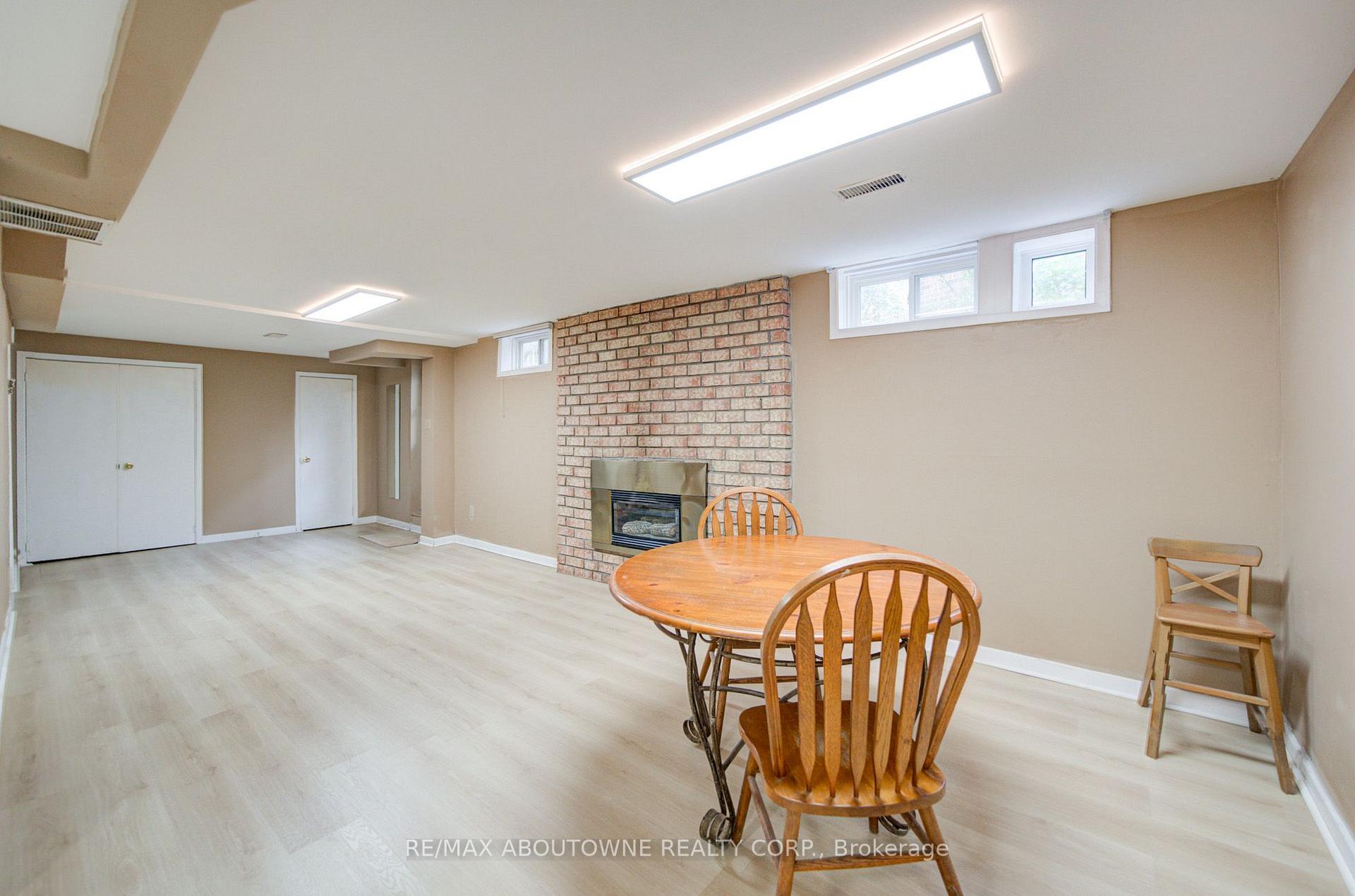Photo 9 of Unit Lower, 1156 Old Colony Road, Oakville, Glen Abbey — HOMEH