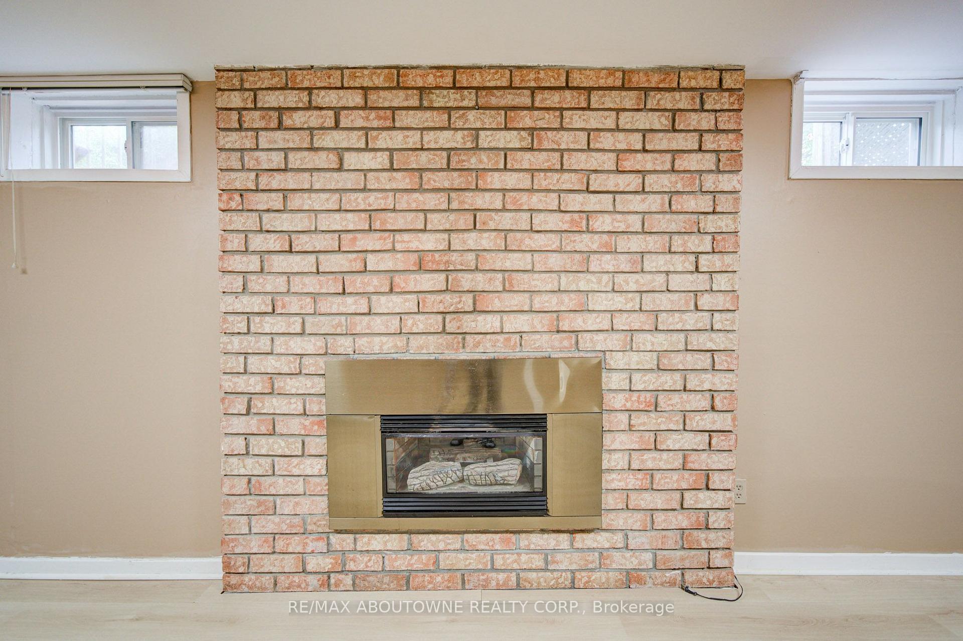 Photo 10 of Unit Lower, 1156 Old Colony Road, Oakville, Glen Abbey — HOMEH