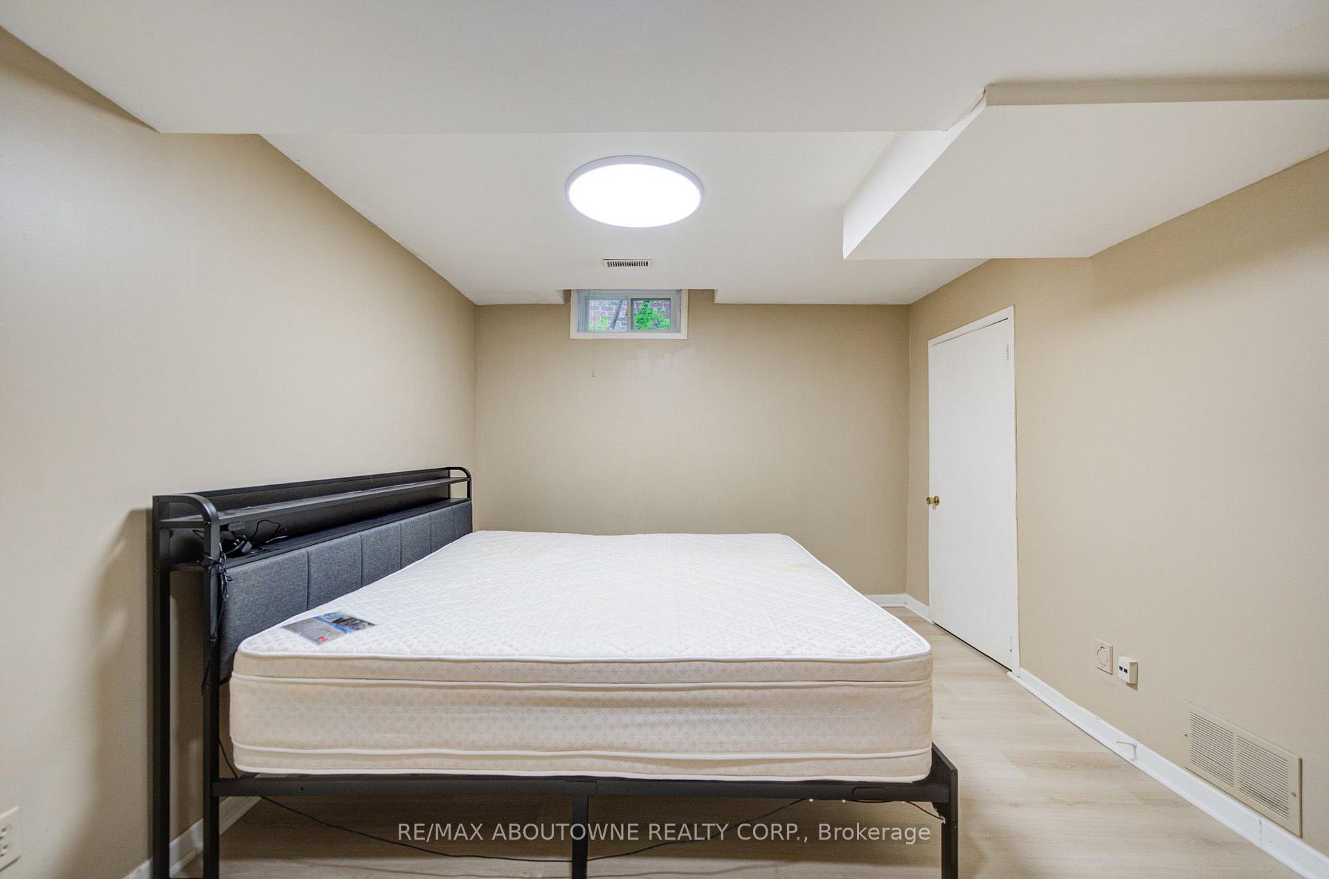 Photo 22 of Unit Lower, 1156 Old Colony Road, Oakville, Glen Abbey — HOMEH