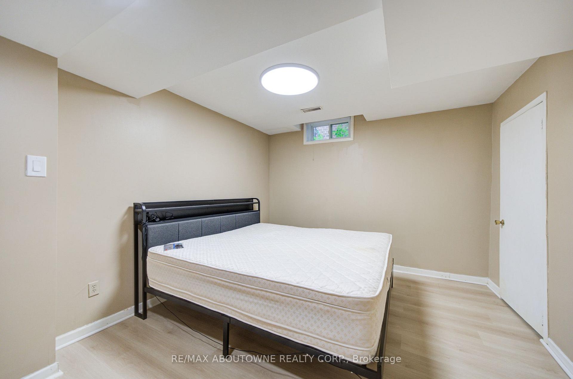 Photo 23 of Unit Lower, 1156 Old Colony Road, Oakville, Glen Abbey — HOMEH