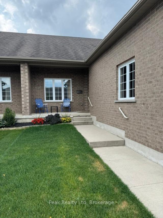 Photo 2 of 162 Krotz Street E, North Perth, Listowel — HOMEH