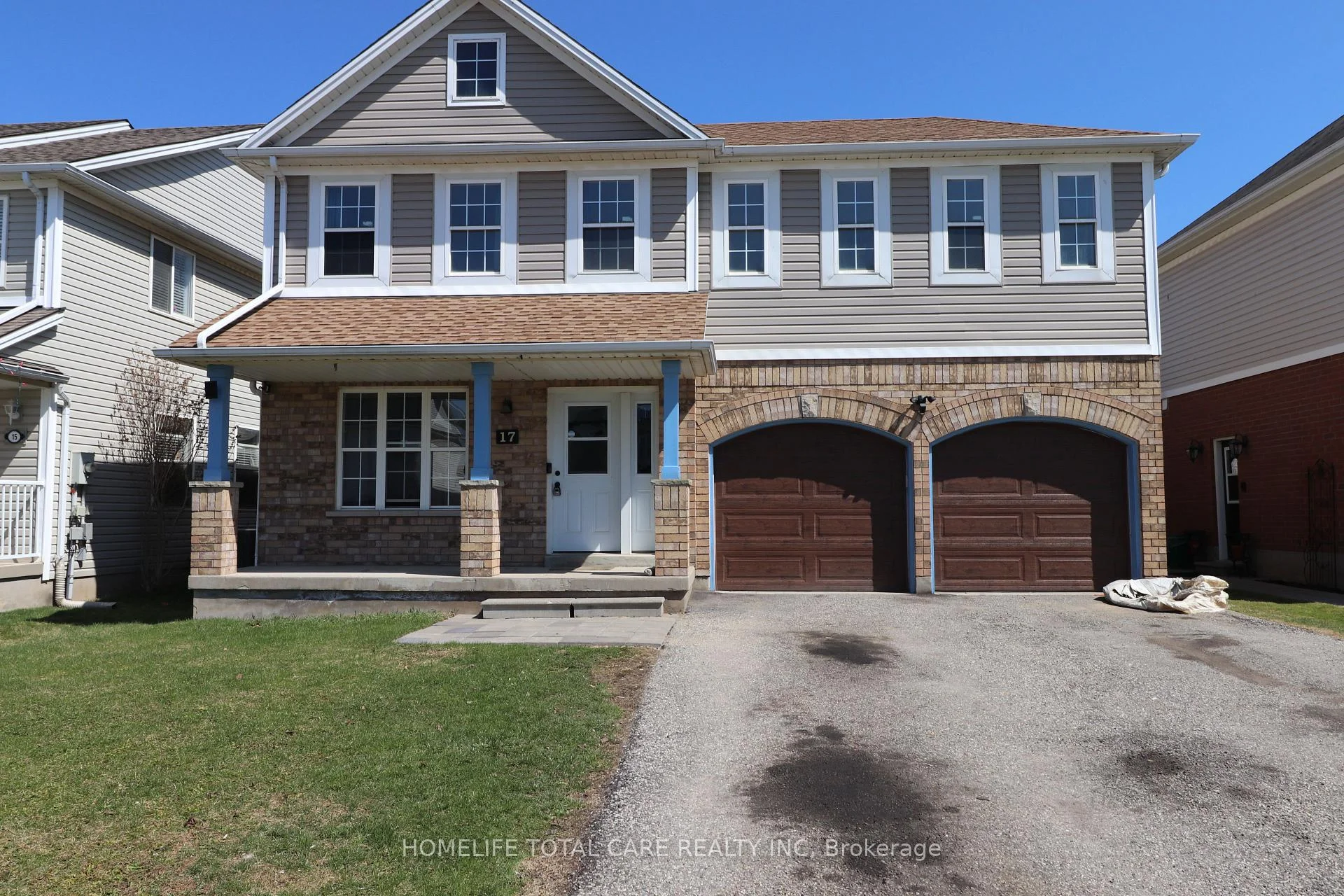 Photo 2 of 17 Stowe Terrace, Brantford, Empire — HOMEH