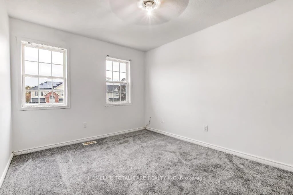 Photo 15 of 17 Stowe Terrace, Brantford, Empire — HOMEH