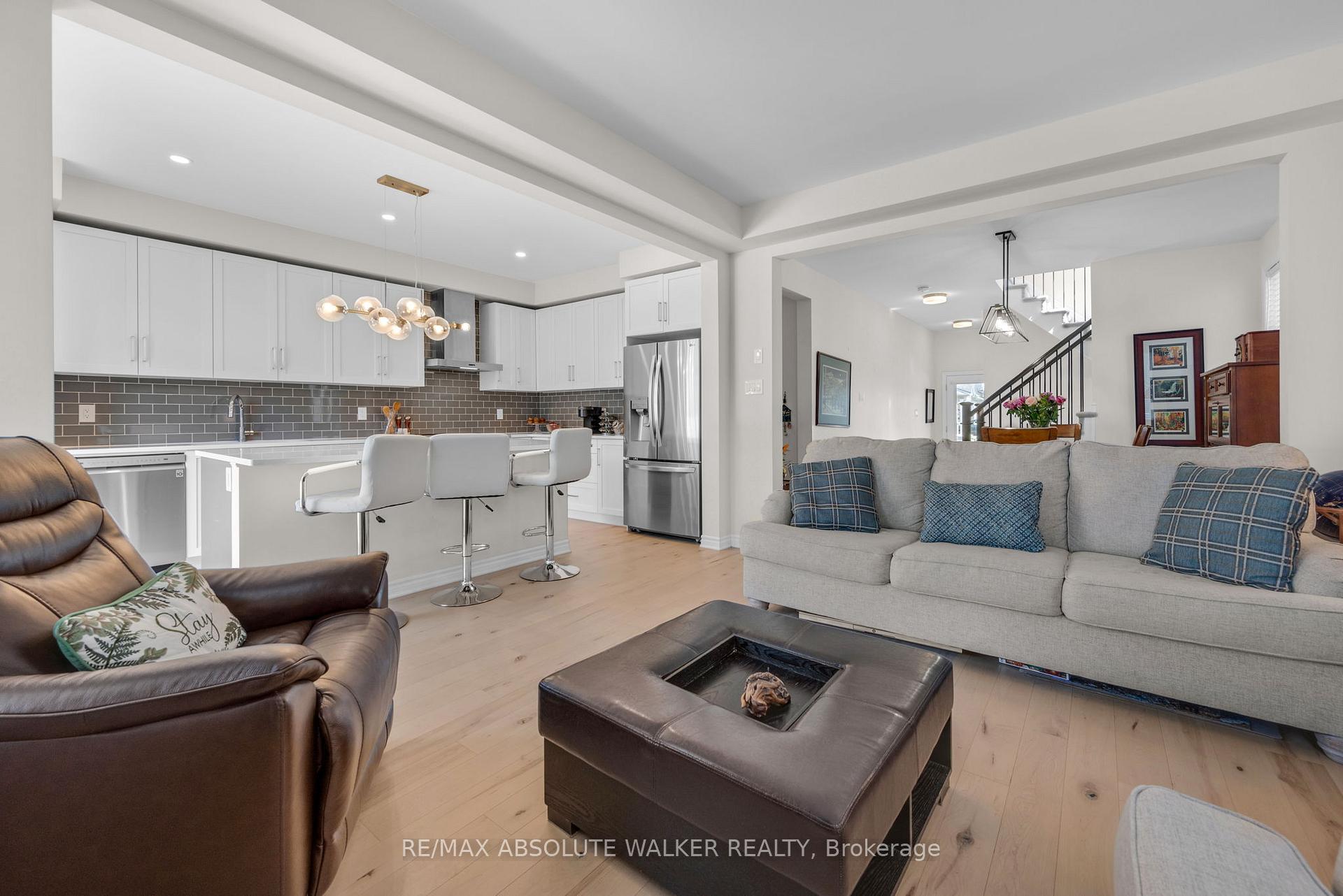 Photo 9 of 728 Perseus Avenue, Ottawa, Barrhaven - Half Moon Bay — HOMEH