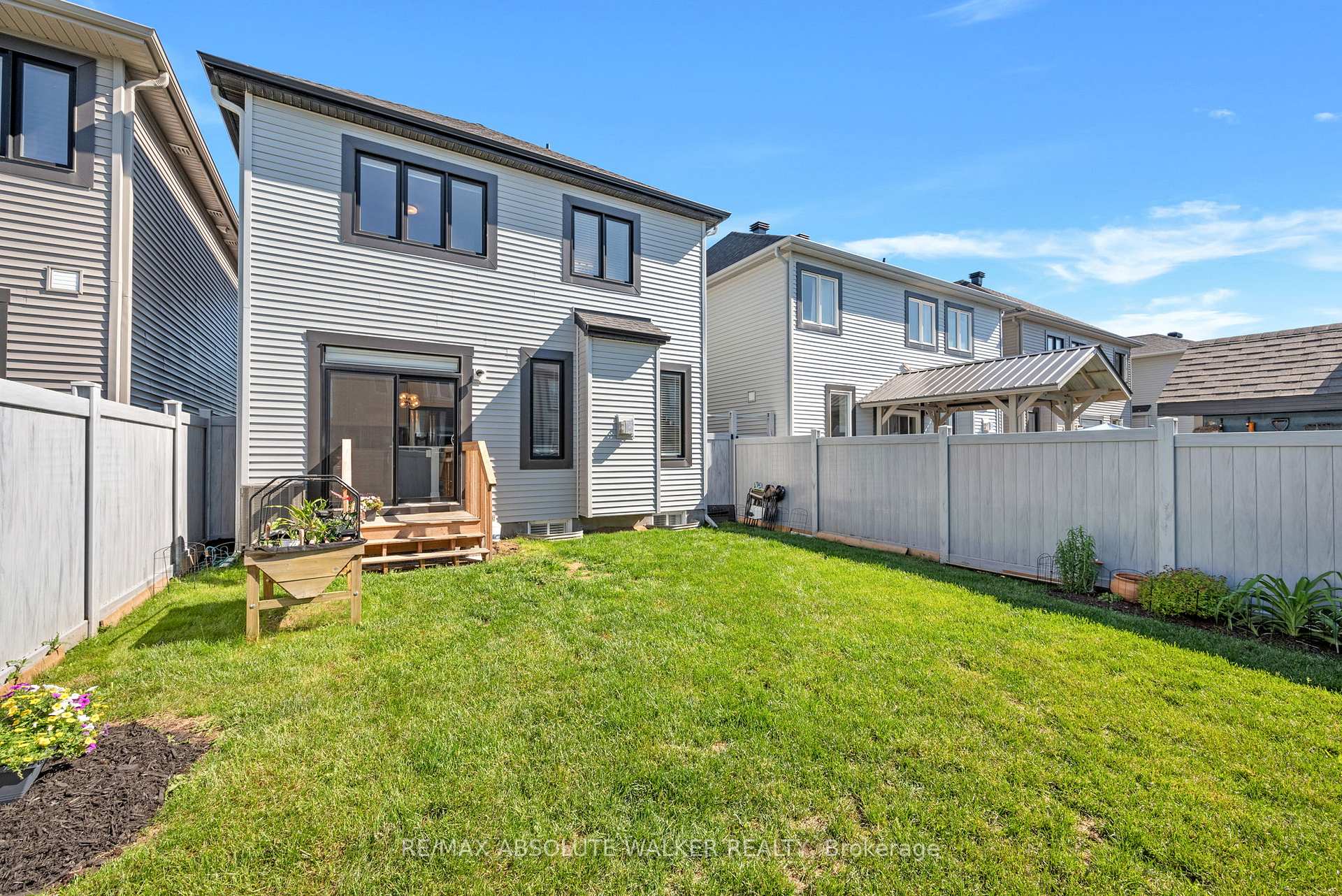 Photo 33 of 728 Perseus Avenue, Ottawa, Barrhaven - Half Moon Bay — HOMEH