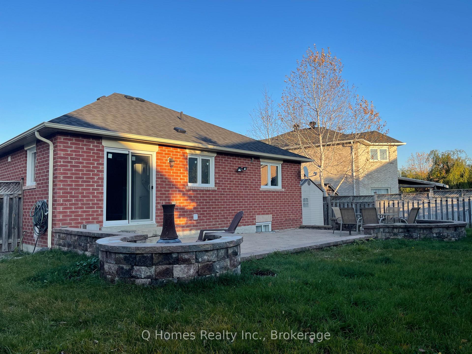 Photo 29 of 1995 Romina Court, Innisfil, Alcona — HOMEH