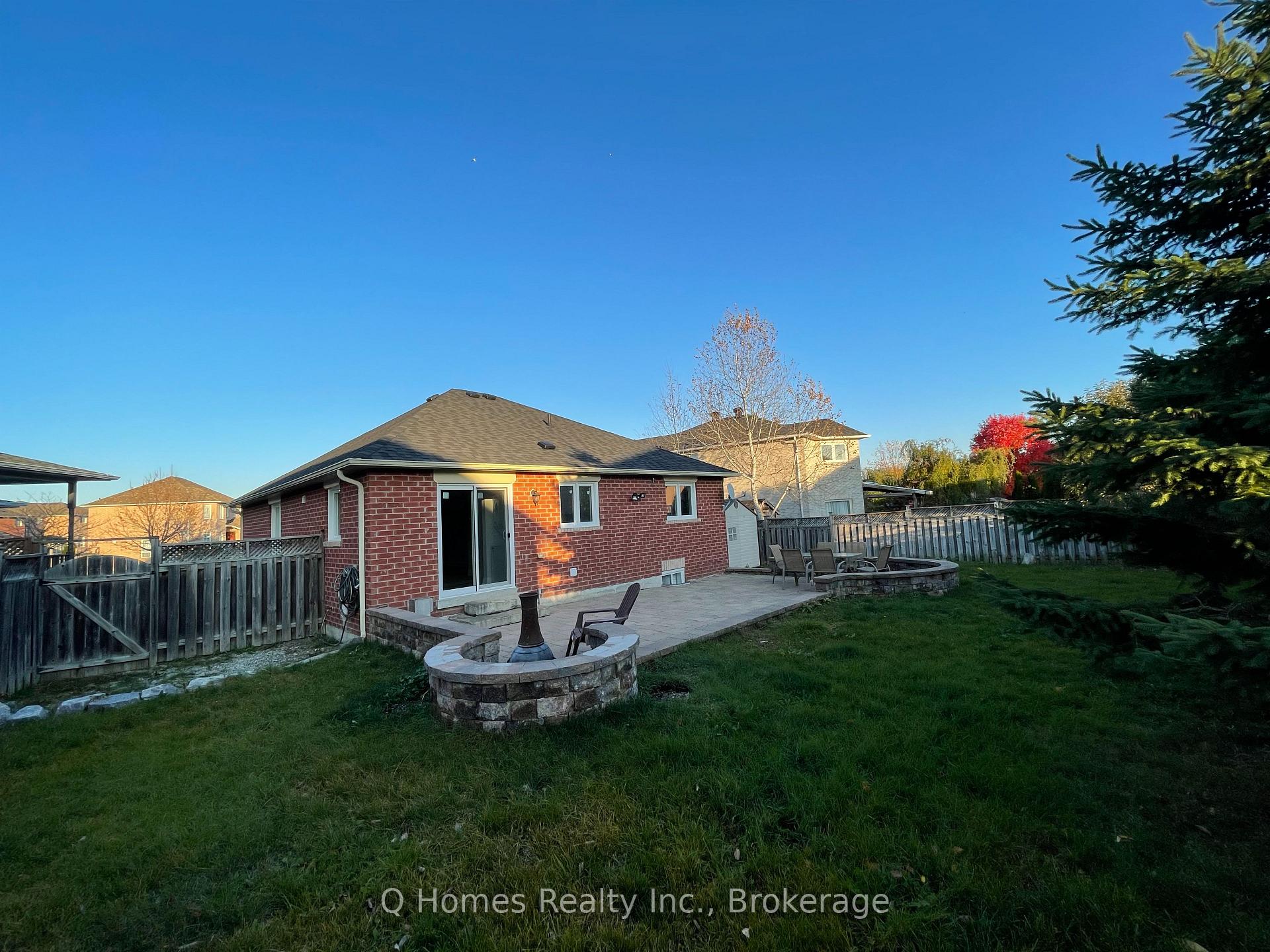 Photo 30 of 1995 Romina Court, Innisfil, Alcona — HOMEH