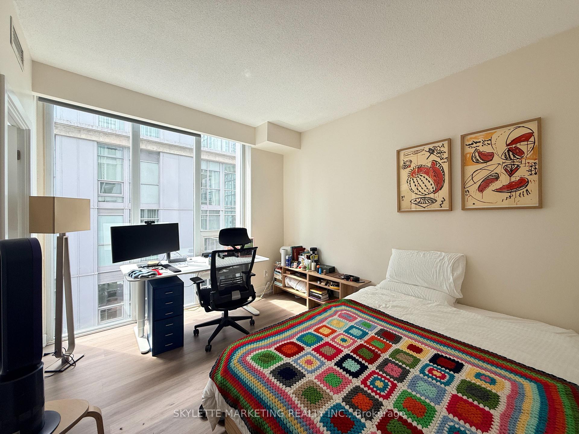 Photo 17 of Unit 1203, 126 Simcoe Street, Toronto, Waterfront Communities — HOMEH