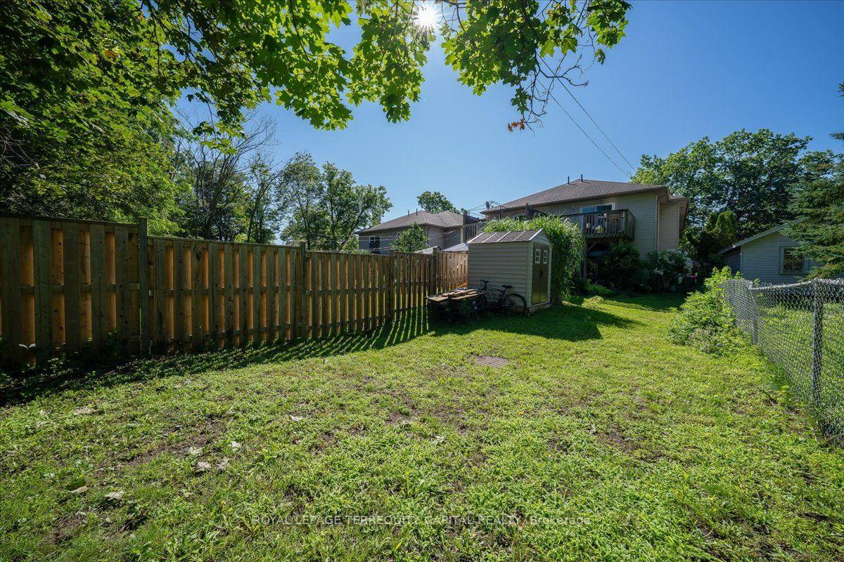 Photo 28 of 102 Henry Street, Barrie, Queen's Park — HOMEH