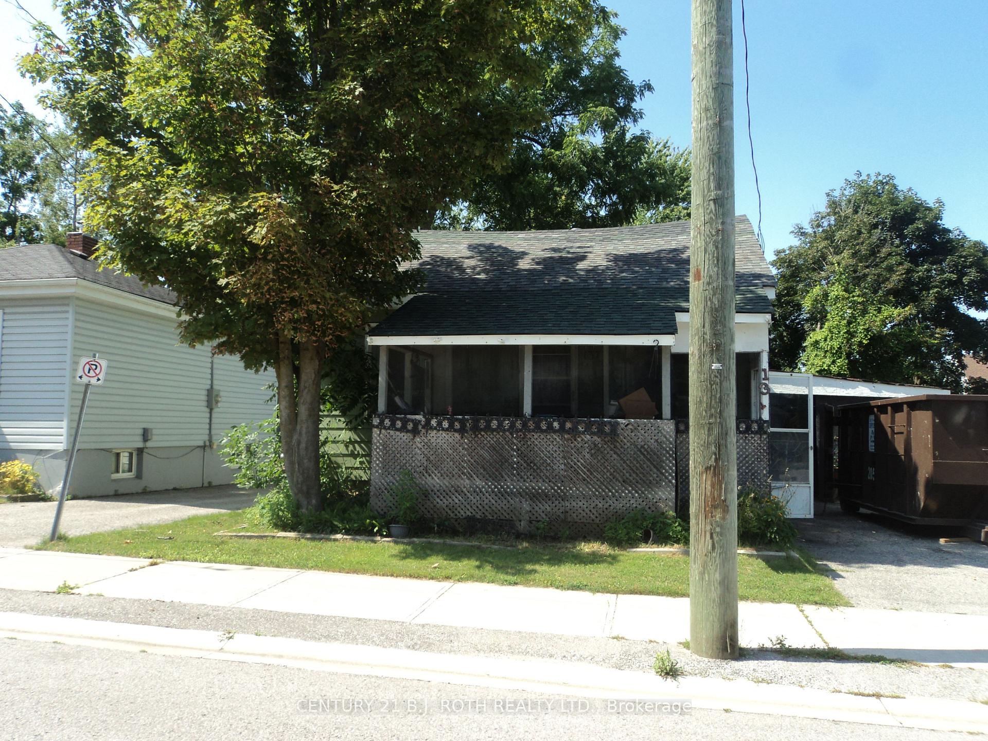Photo of 137 Dufferin Street