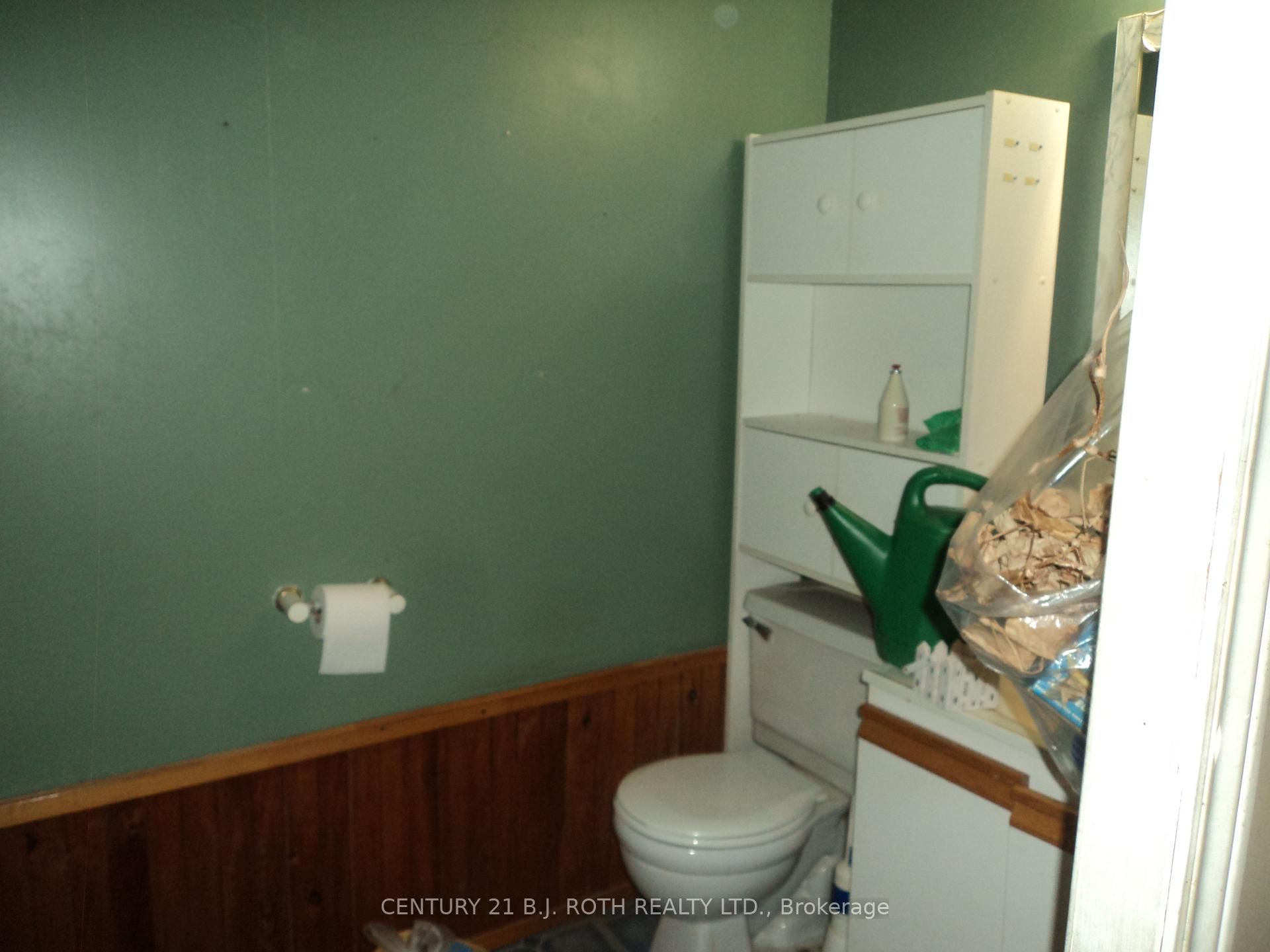Photo 23 of 137 Dufferin Street, Orillia — HOMEH