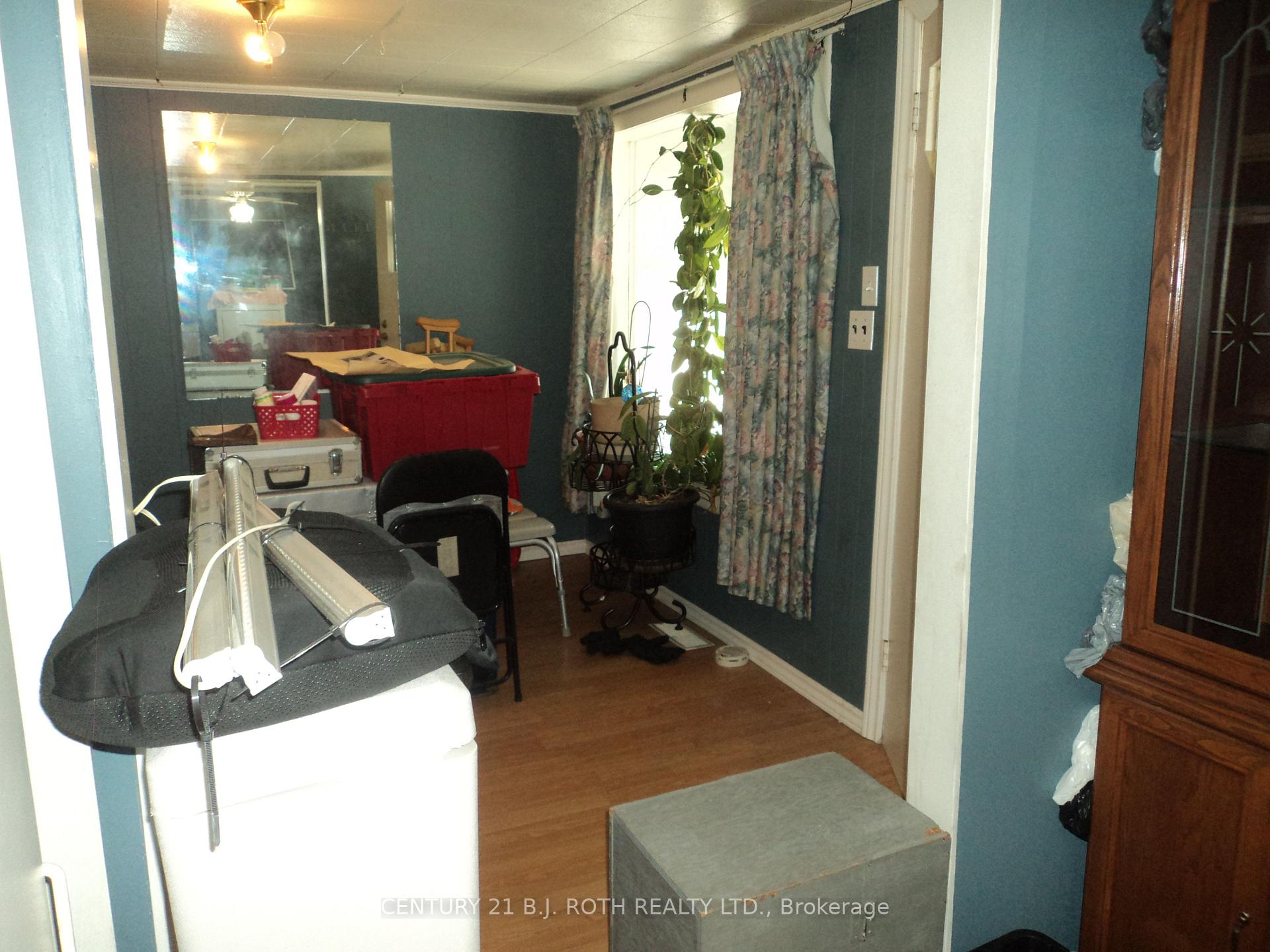 Photo 24 of 137 Dufferin Street, Orillia — HOMEH
