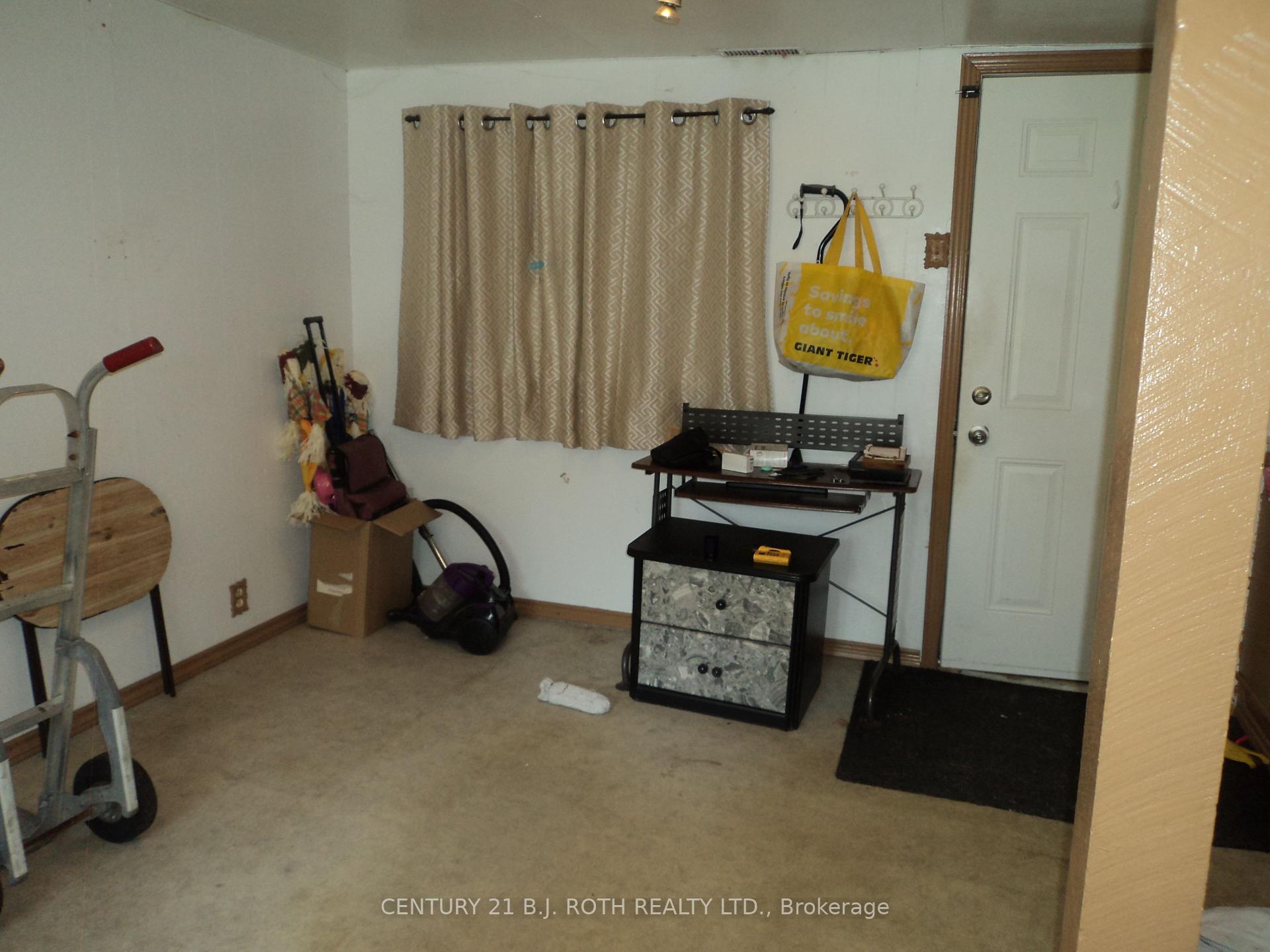 Photo 30 of 137 Dufferin Street, Orillia — HOMEH