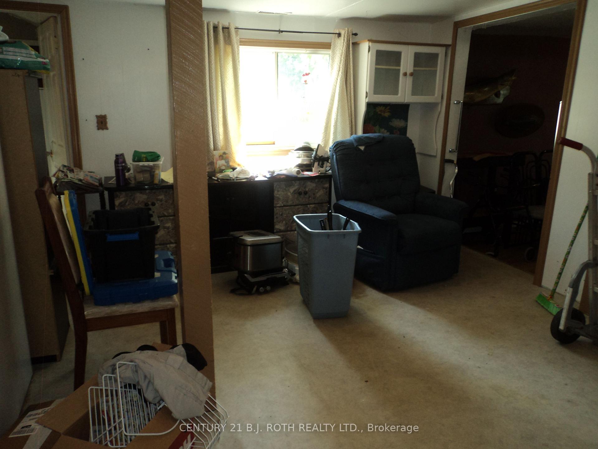 Photo 35 of 137 Dufferin Street, Orillia — HOMEH