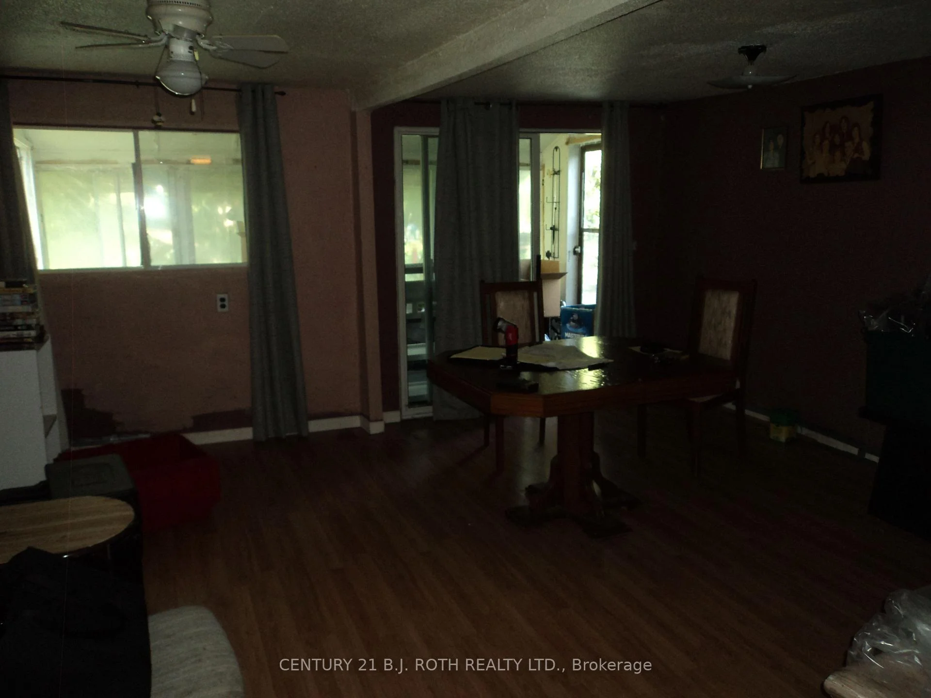 Photo 55 of 137 Dufferin Street, Orillia — HOMEH