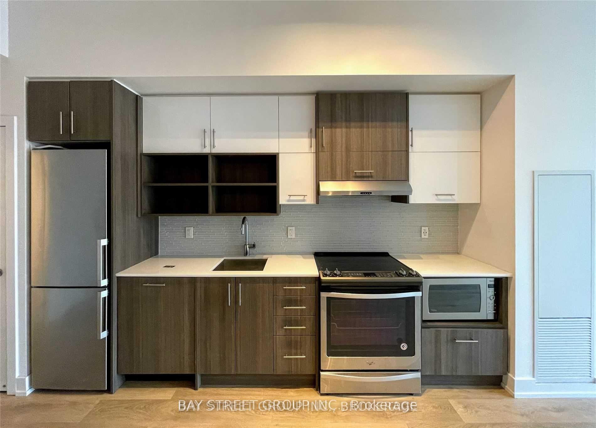Photo 1 of Unit 1, 150 Fairview Mall Drive, North York, Don Valley Village — HOMEH