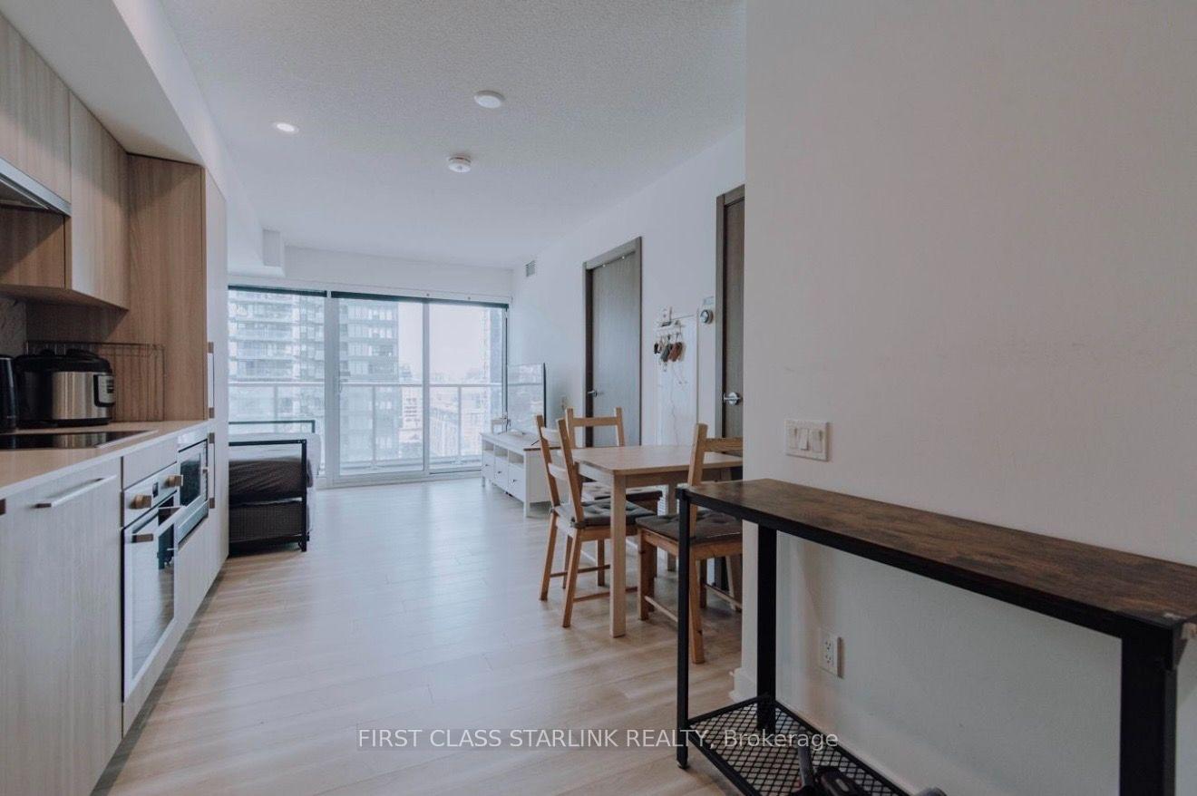 Photo 1 of Unit 1609, 17 Bathurst Street, Toronto, Waterfront Communities — HOMEH