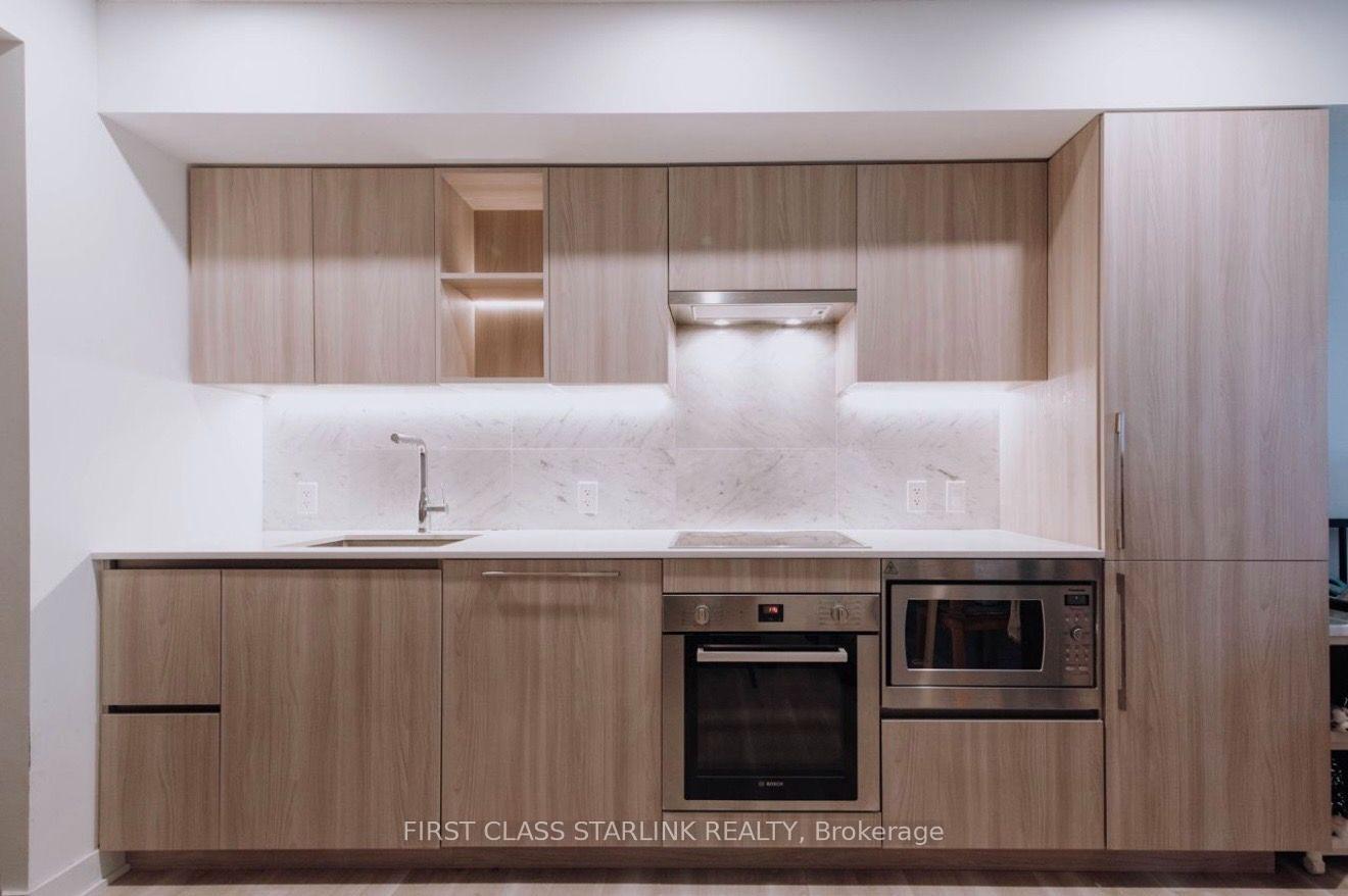 Photo 2 of Unit 1609, 17 Bathurst Street, Toronto, Waterfront Communities — HOMEH