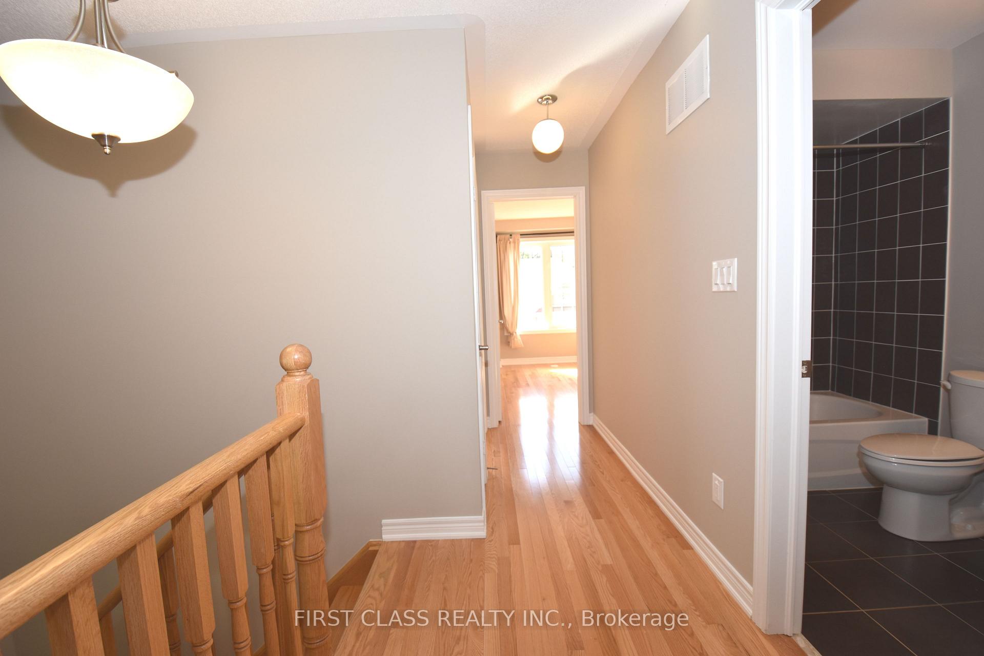 Photo 10 of 327 Doak Lane, Newmarket, Gorham-College Manor — HOMEH