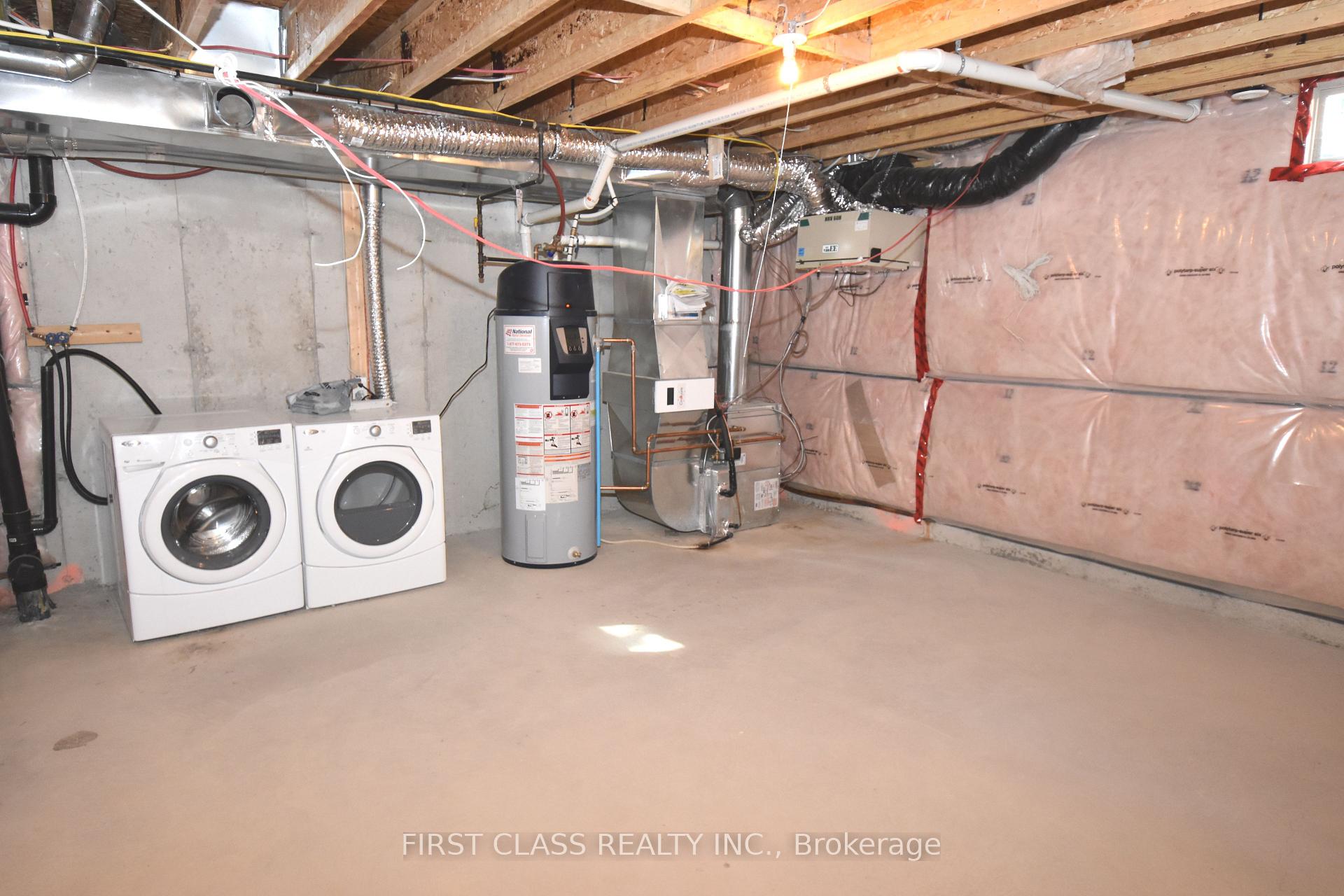 Photo 19 of 327 Doak Lane, Newmarket, Gorham-College Manor — HOMEH