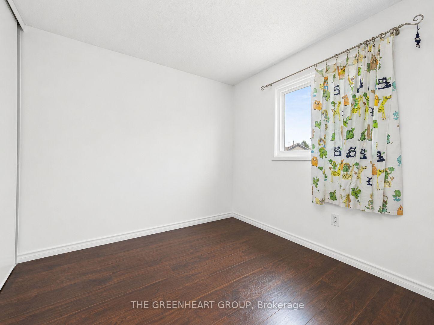 Photo 13 of 3219 Cambourne Crescent, Mississauga, Meadowvale — HOMEH