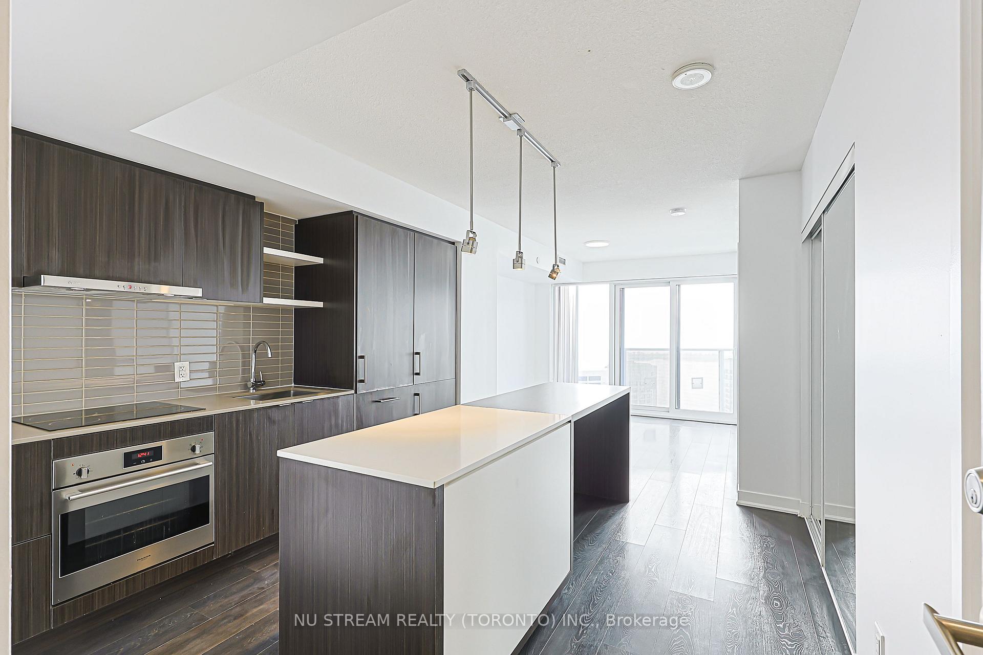Photo 8 of Unit 4109, 88 Harbour Street, Toronto, Waterfront Communities — HOMEH