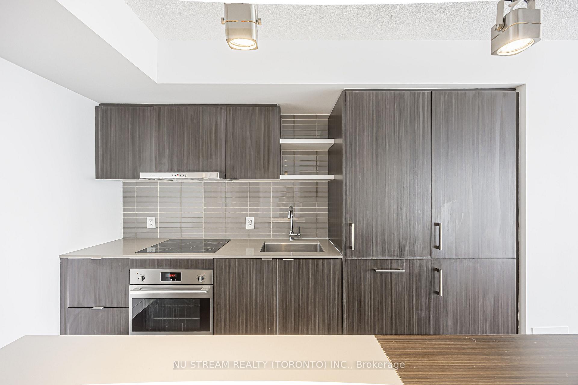 Photo 9 of Unit 4109, 88 Harbour Street, Toronto, Waterfront Communities — HOMEH