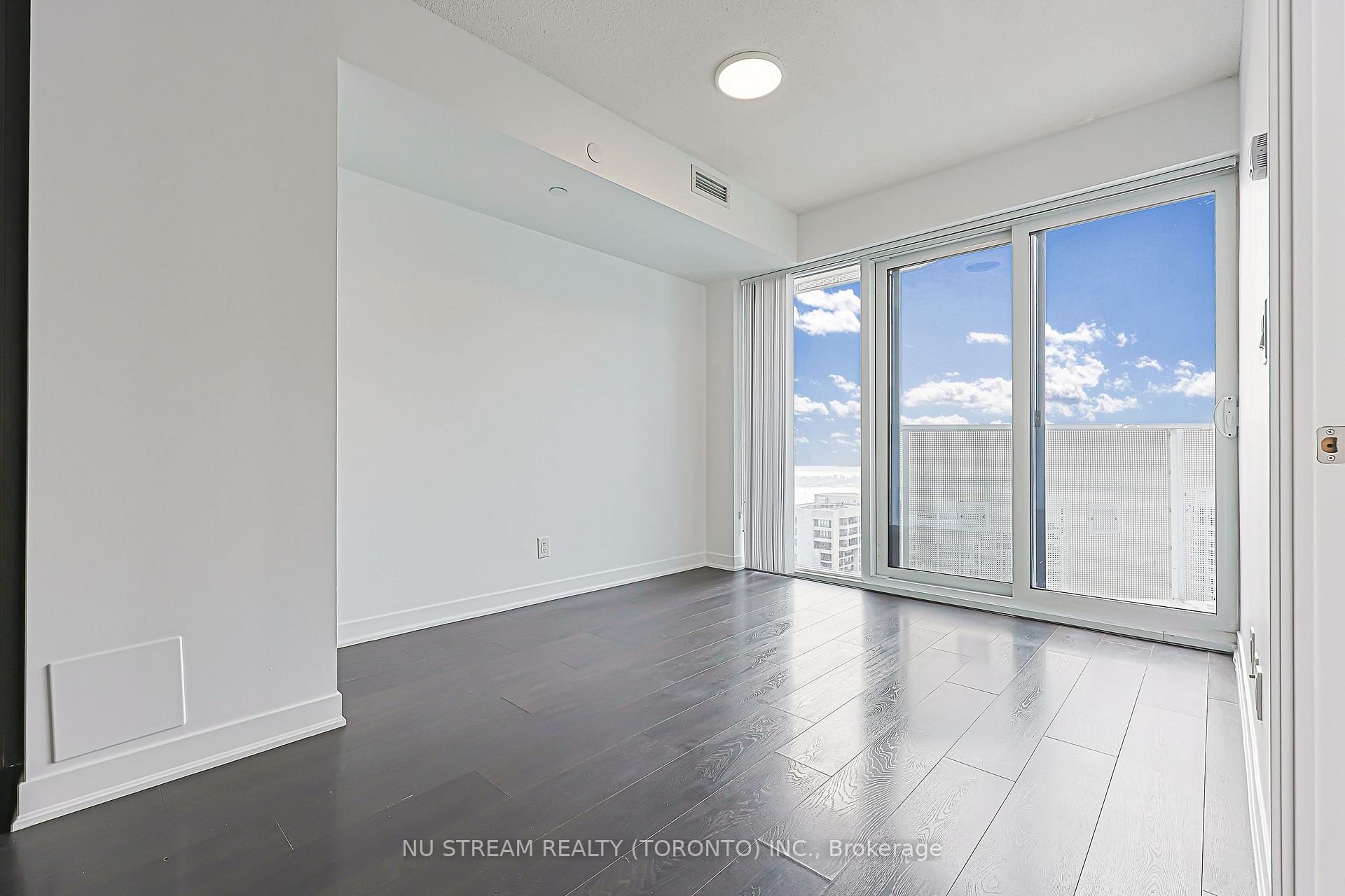 Photo 19 of Unit 4109, 88 Harbour Street, Toronto, Waterfront Communities — HOMEH