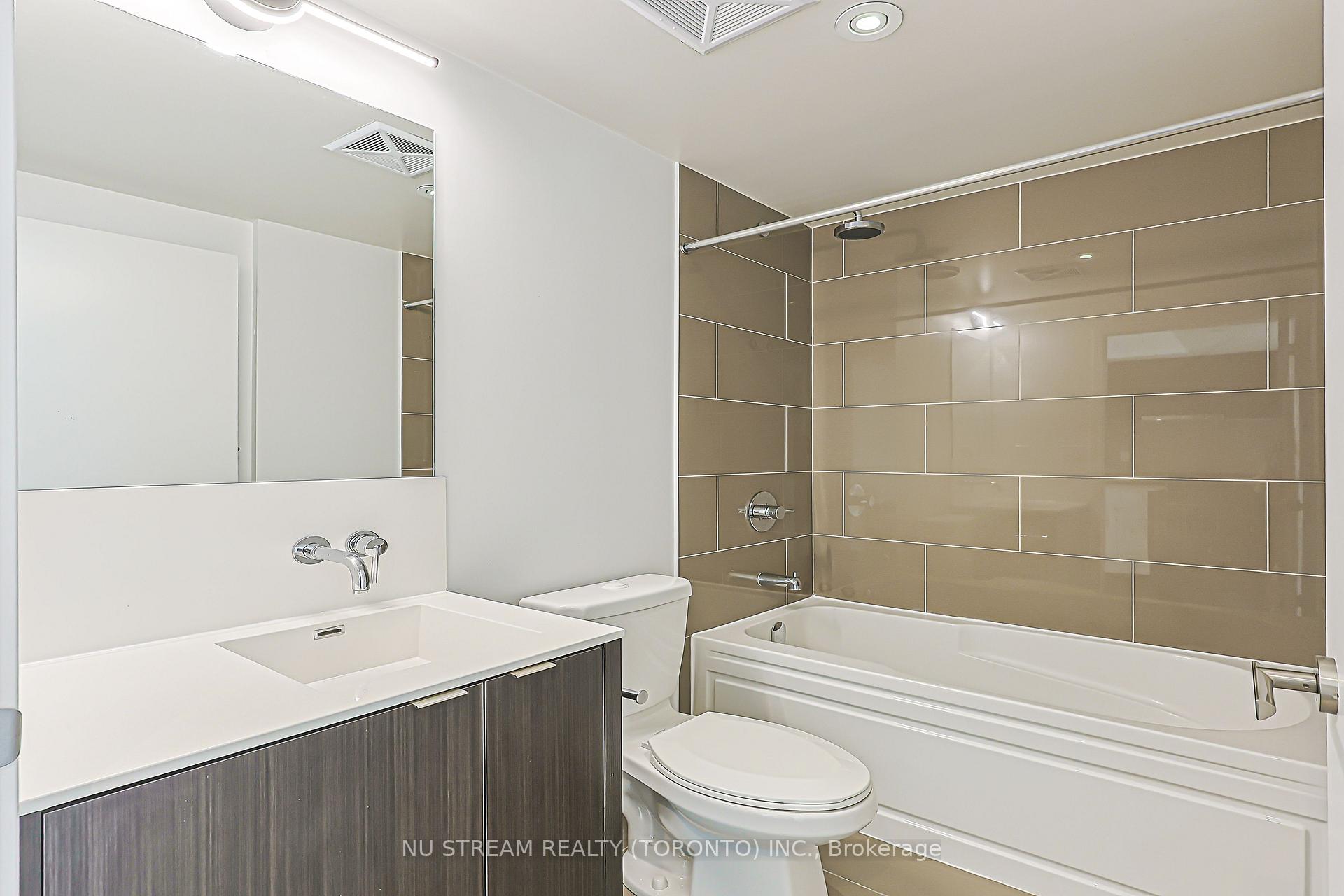 Photo 31 of Unit 4109, 88 Harbour Street, Toronto, Waterfront Communities — HOMEH