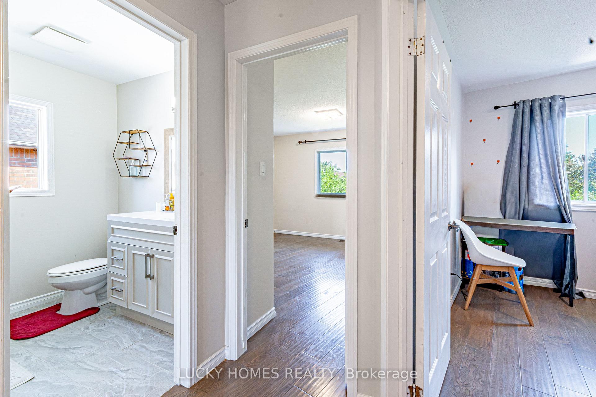 Photo 14 of 65 Lyfytt Crescent, Barrie, West Bayfield — HOMEH