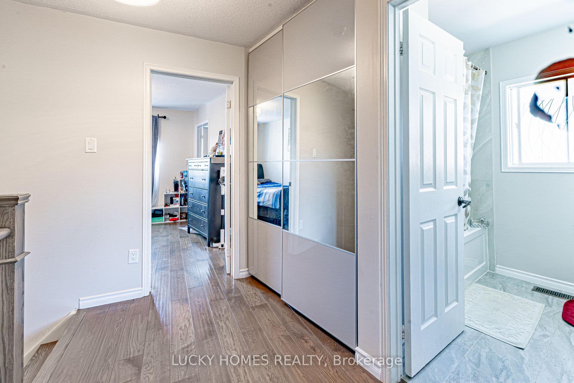 Photo 16 of 65 Lyfytt Crescent, Barrie, West Bayfield — HOMEH