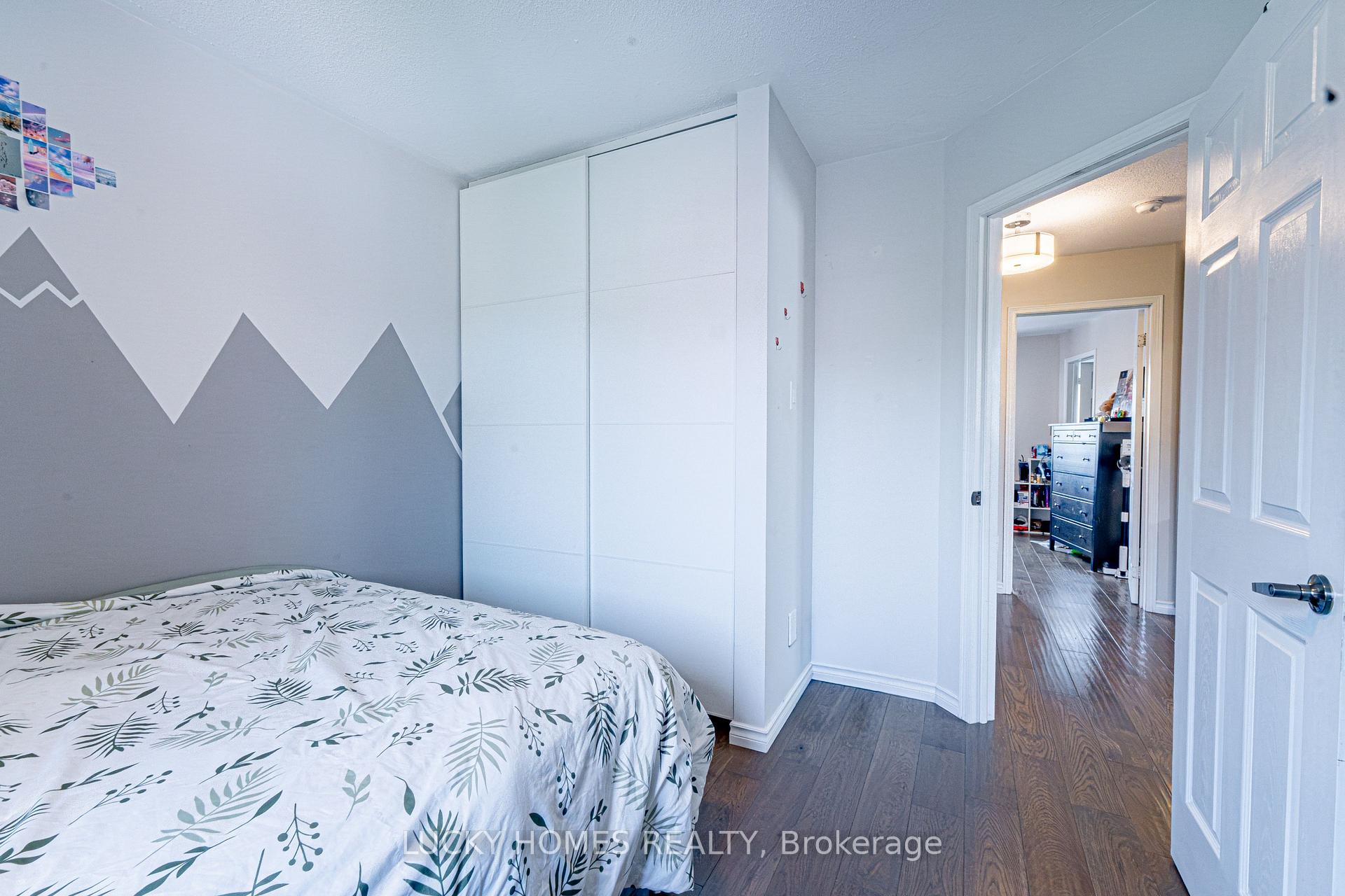 Photo 17 of 65 Lyfytt Crescent, Barrie, West Bayfield — HOMEH