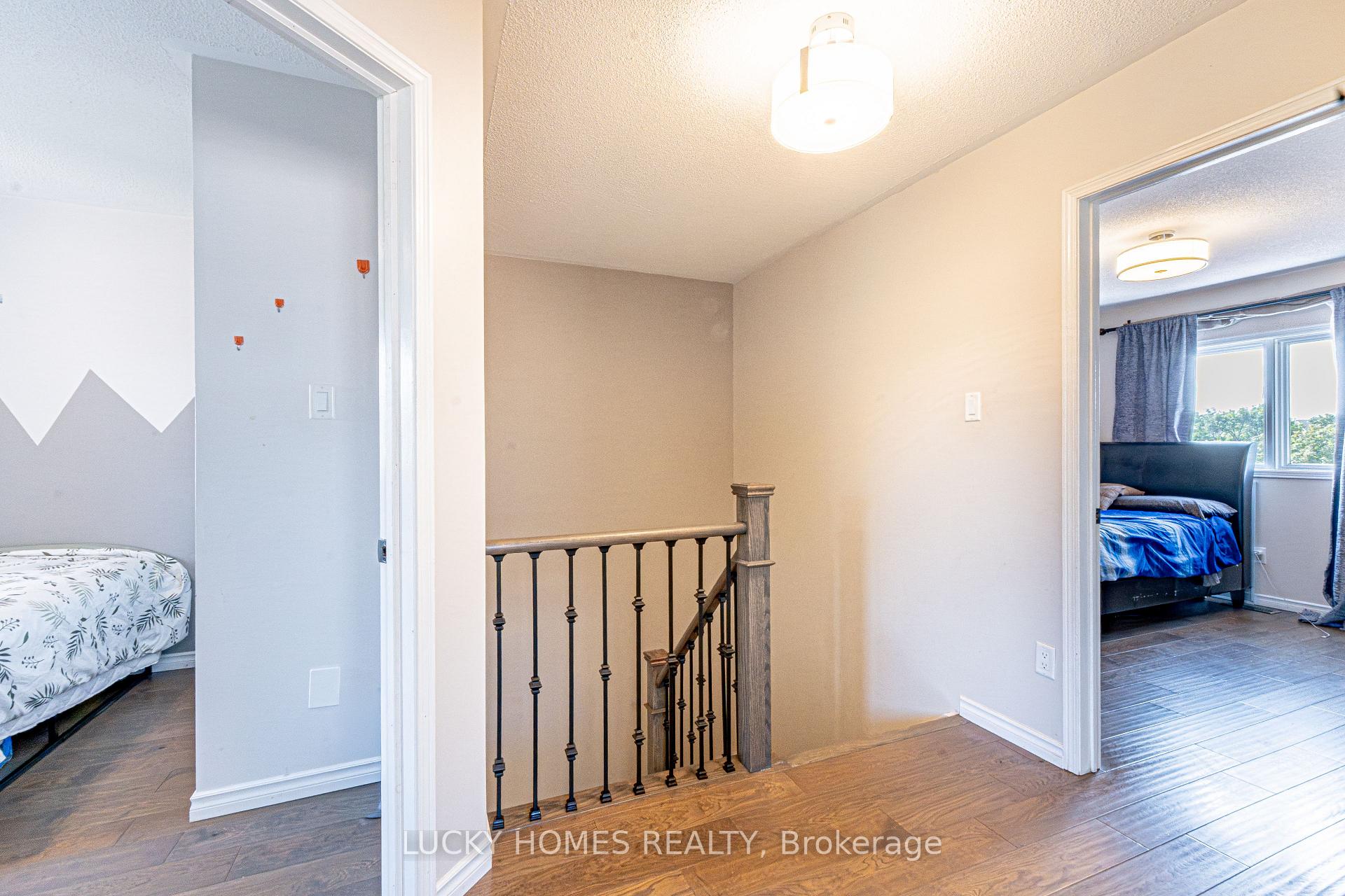 Photo 21 of 65 Lyfytt Crescent, Barrie, West Bayfield — HOMEH