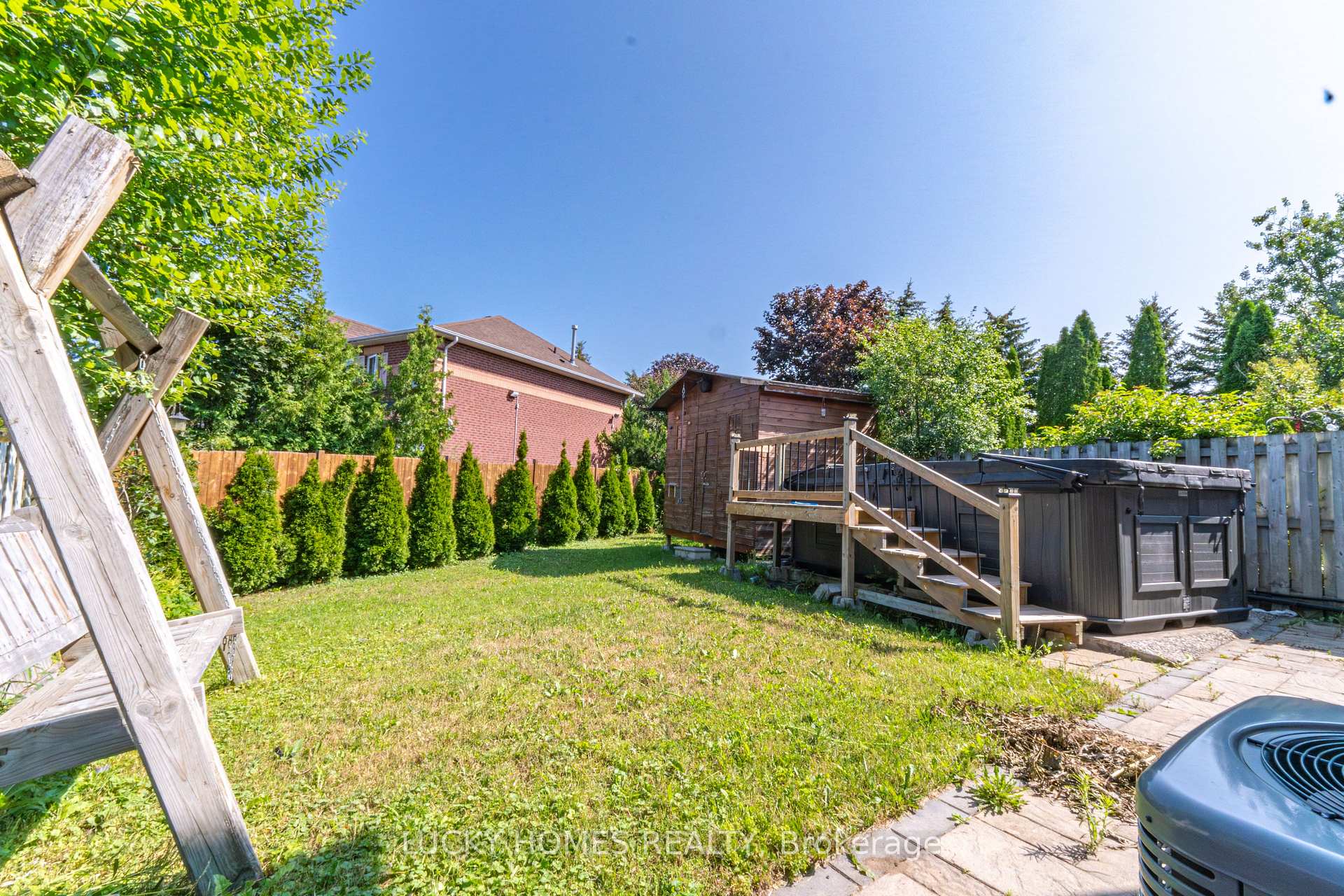 Photo 27 of 65 Lyfytt Crescent, Barrie, West Bayfield — HOMEH