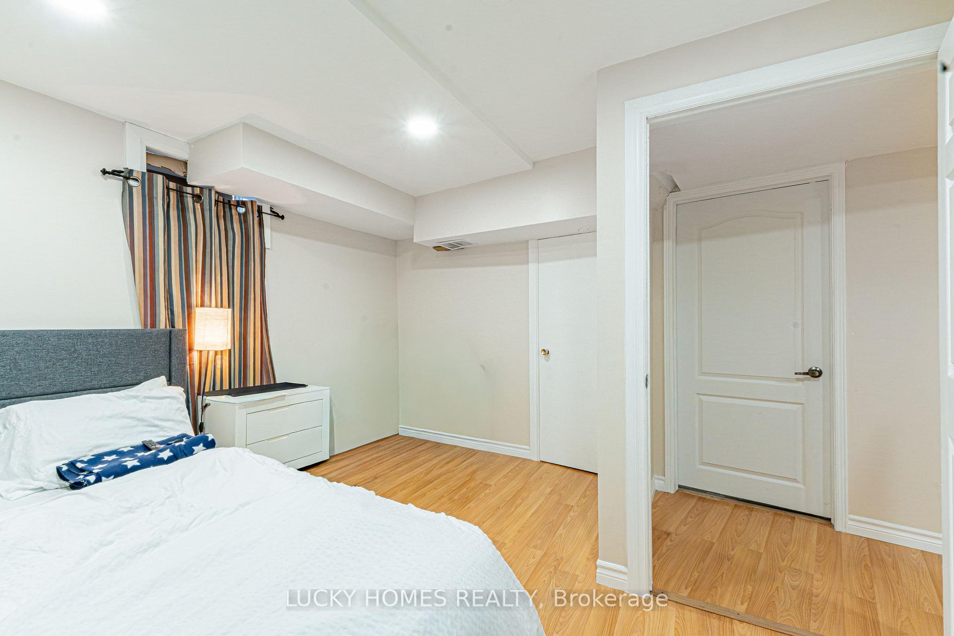 Photo 34 of 65 Lyfytt Crescent, Barrie, West Bayfield — HOMEH