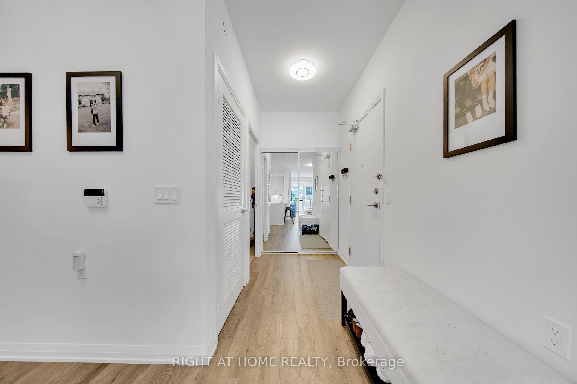 Photo 15 of Unit 903, 65 Oneida Crescent, Richmond Hill, Langstaff — HOMEH