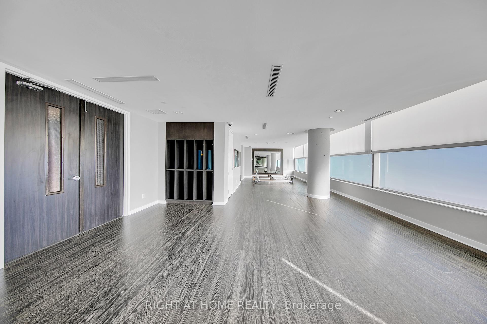 Photo 43 of Unit 903, 65 Oneida Crescent, Richmond Hill, Langstaff — HOMEH