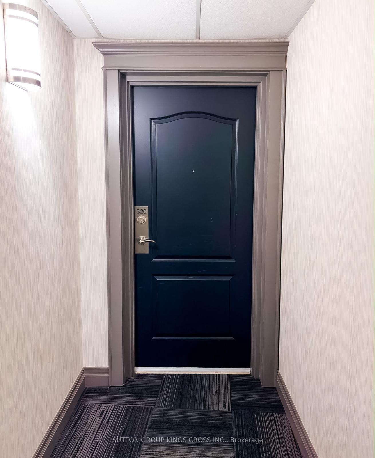 Photo 4 of Unit 320, 5327 Upper Middle Road, Burlington, Orchard — HOMEH