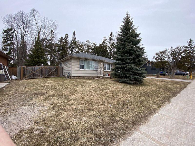 Photo 1 of 540 Big Bay Point Road, Barrie, Painswick North — HOMEH