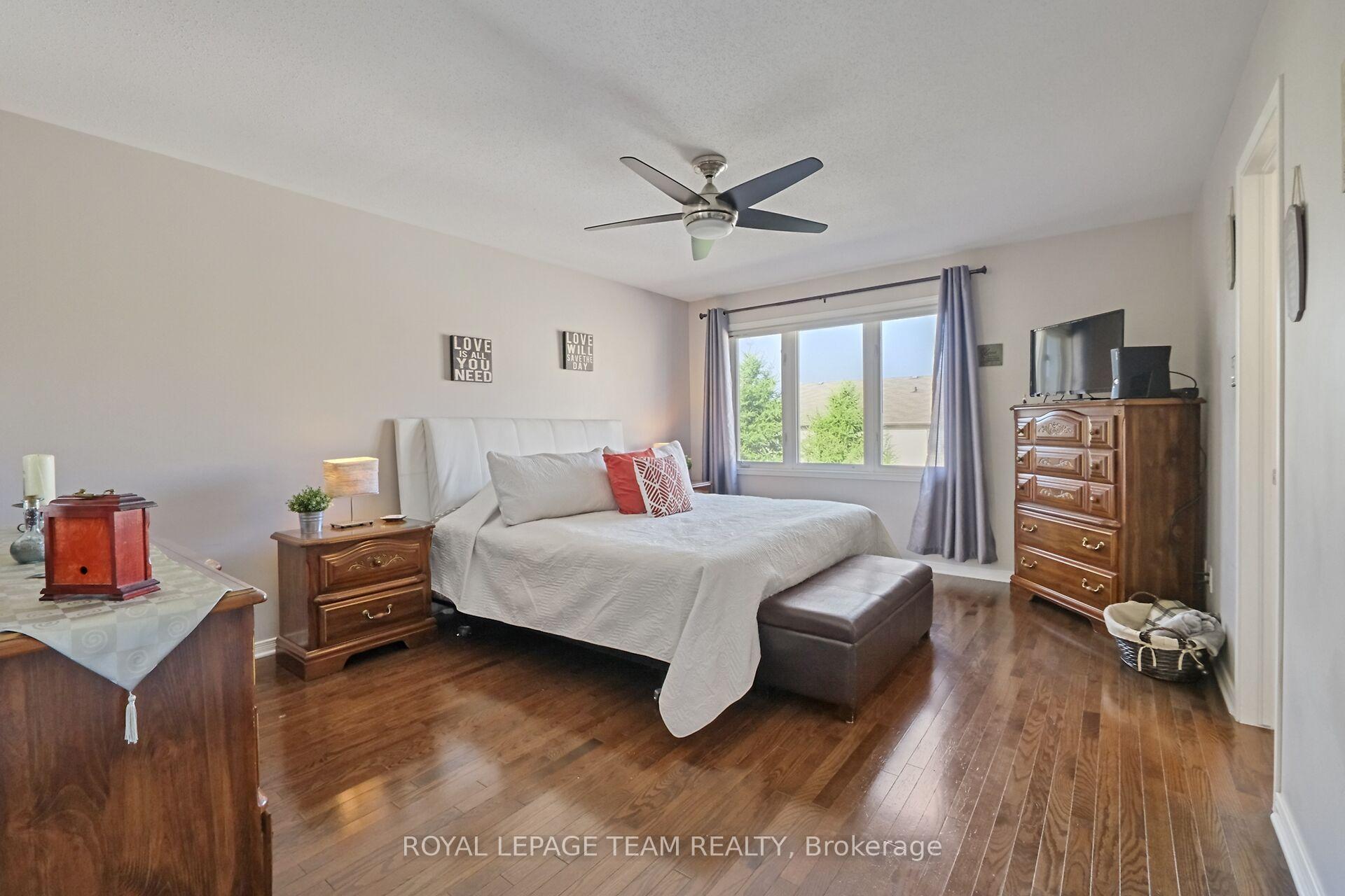 Photo 19 of 215 Parkrose Private, Ottawa, Chatelaine Village — HOMEH